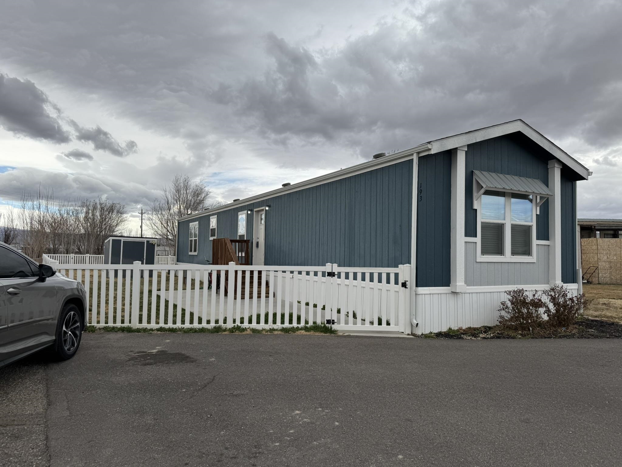 424 32 Road Property Photo