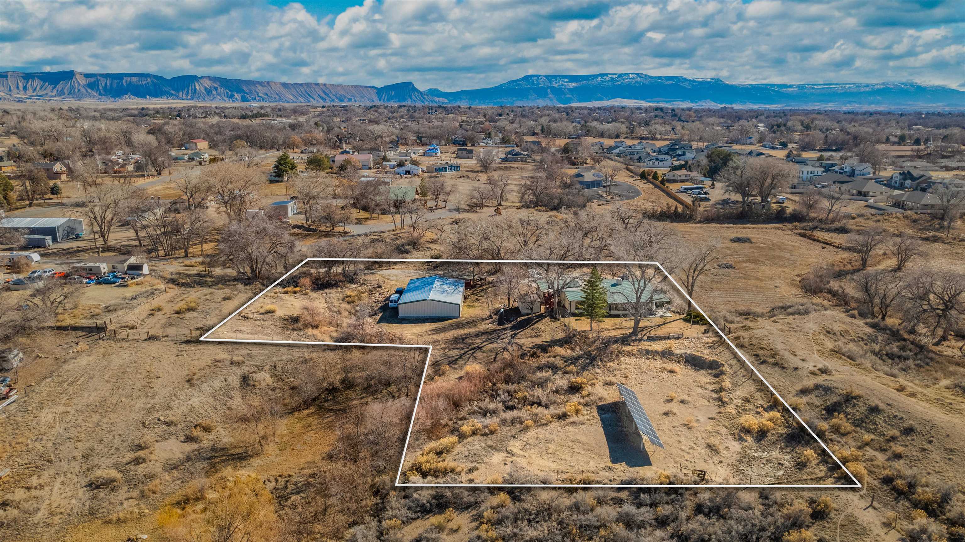 Area 15 Merchand Real Estate Listings Main Image