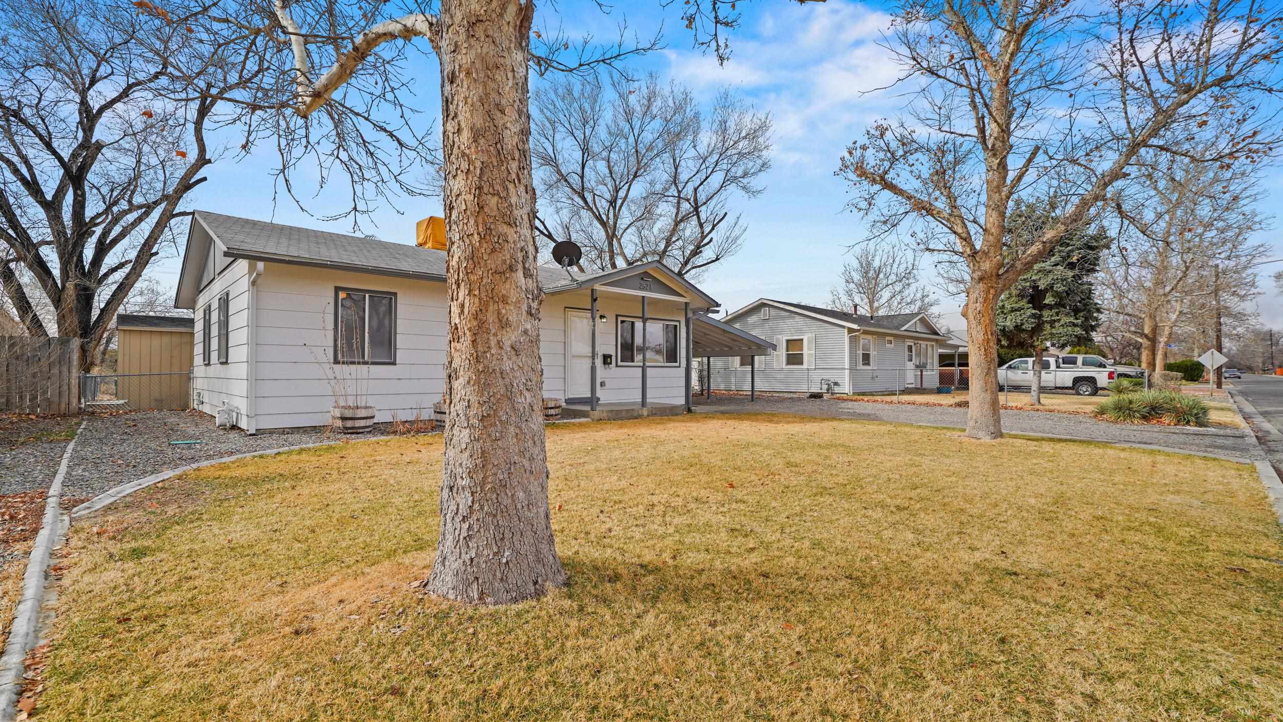 2521 Texas Avenue Property Photo 3