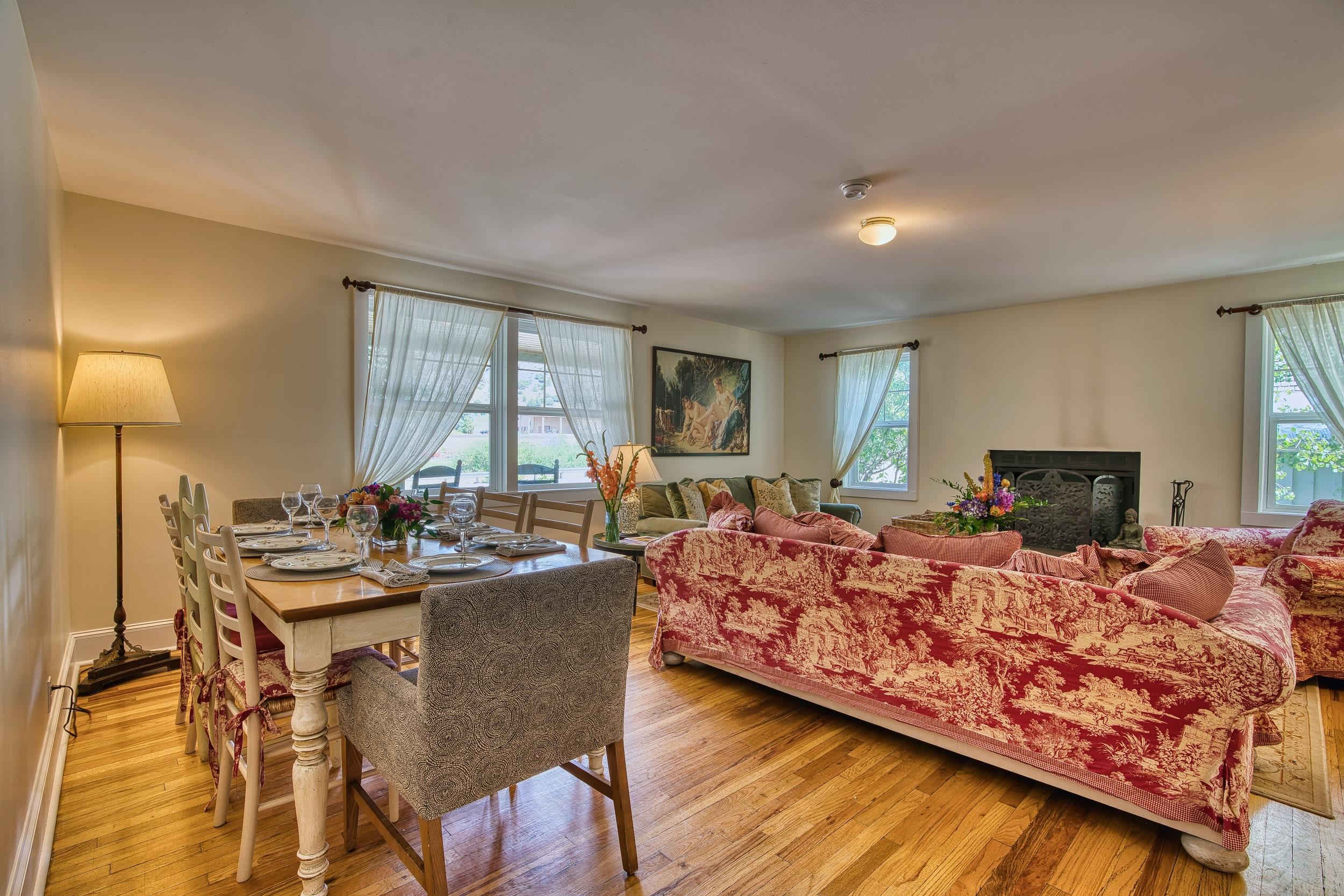 27190 Highway 6 Property Photo 5