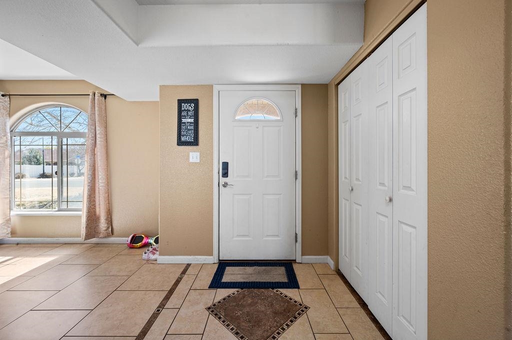 2860 B 3/4 Road Property Photo 3