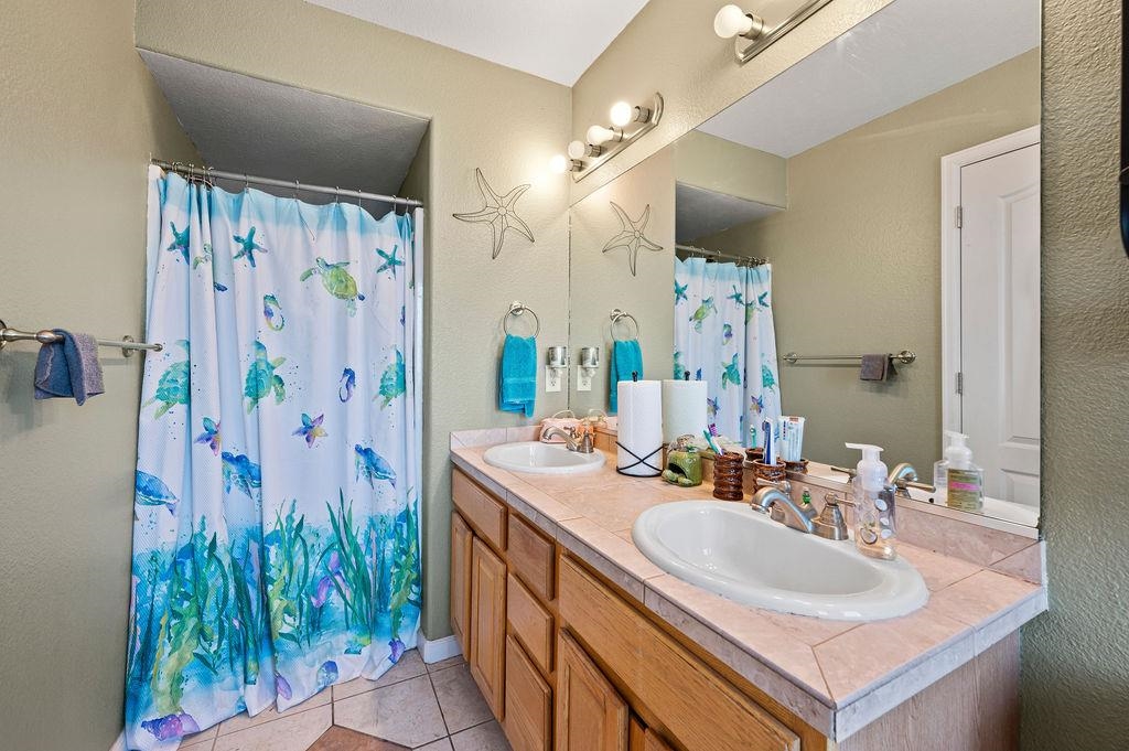 2860 B 3/4 Road Property Photo 24