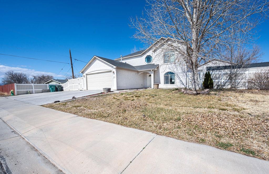2860 B 3/4 Road Property Photo 32