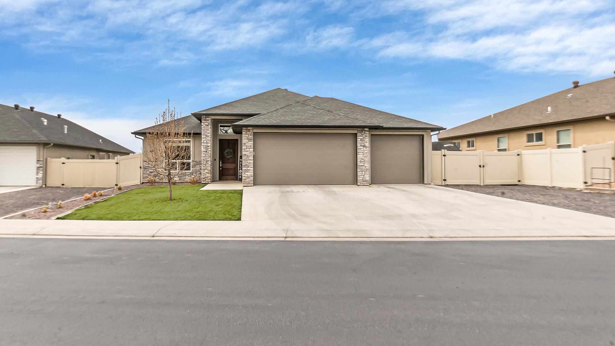 639 Thunder Ridge Drive Property Photo 1