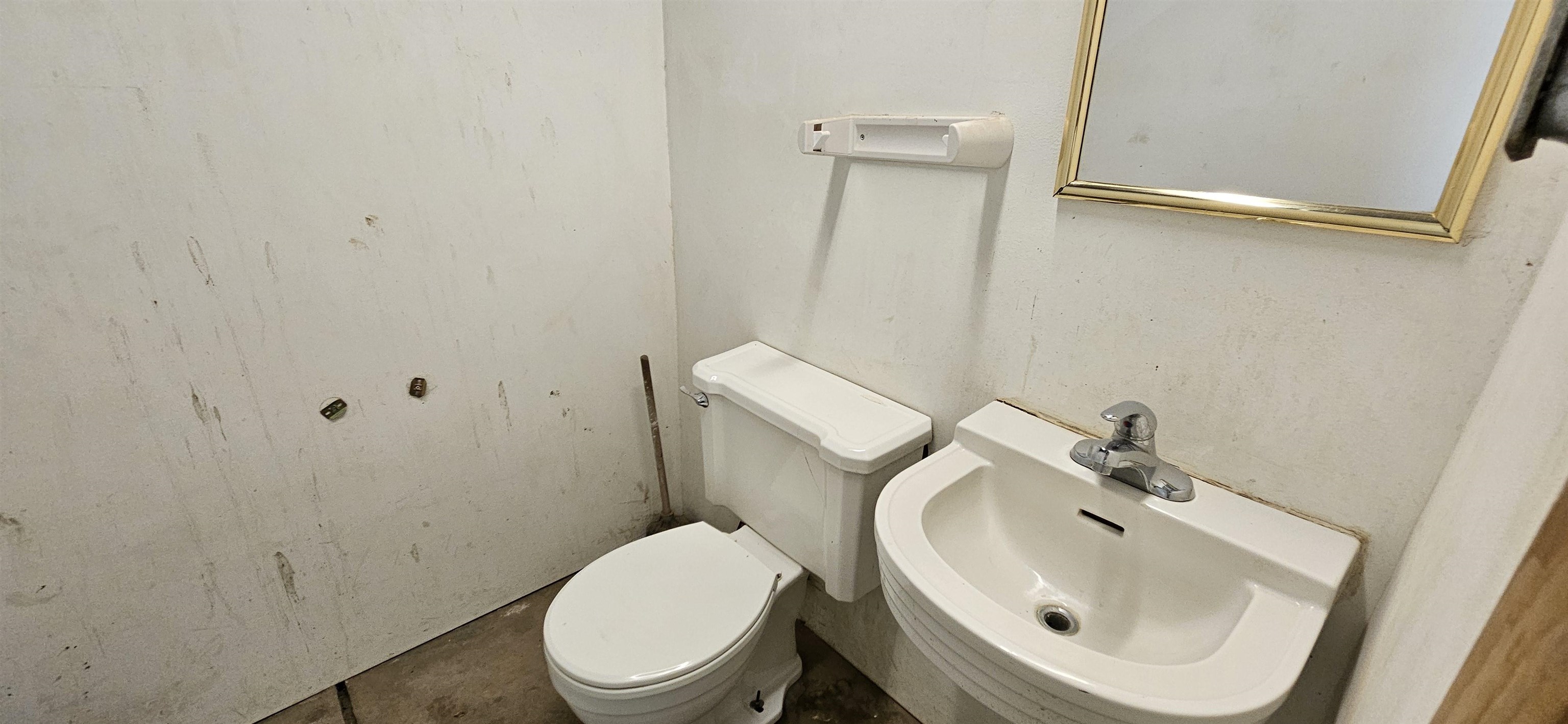 2887 North Avenue Property Photo 20