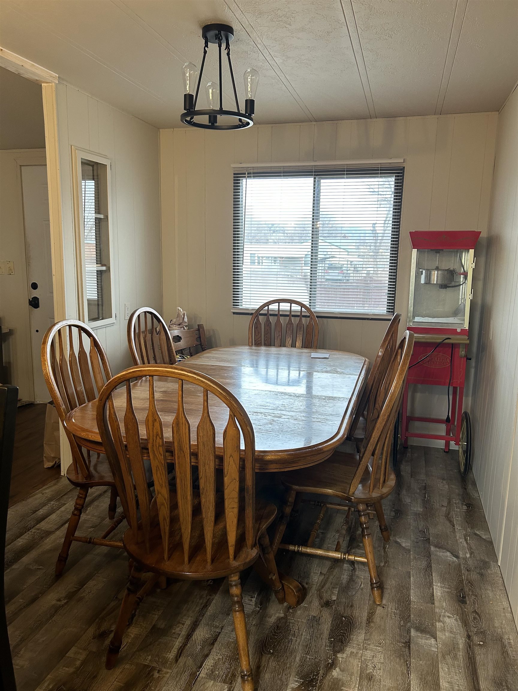 1318 Cleveland Street Property Photo 6