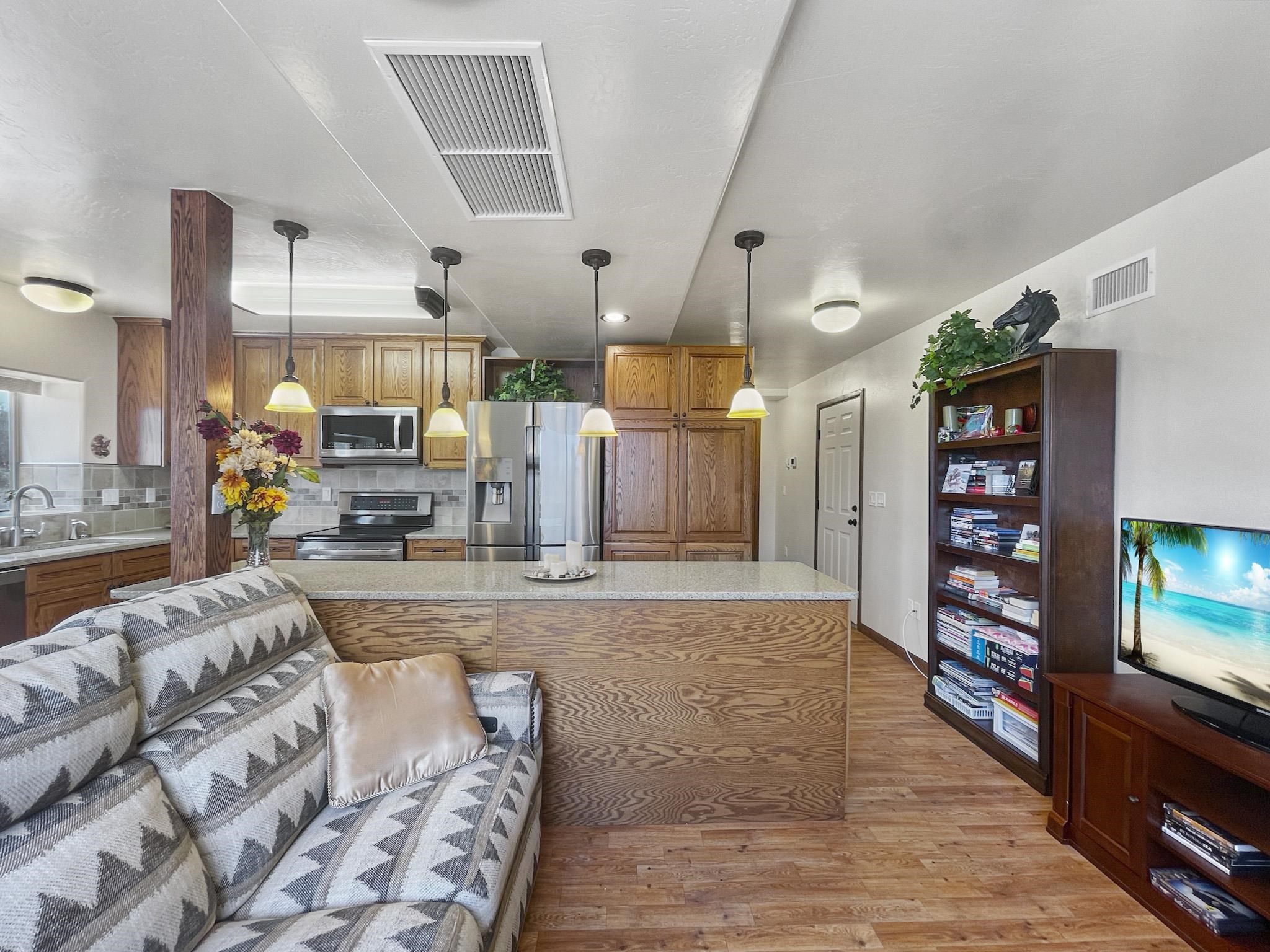 2984 Black Canyon Road Property Photo 37