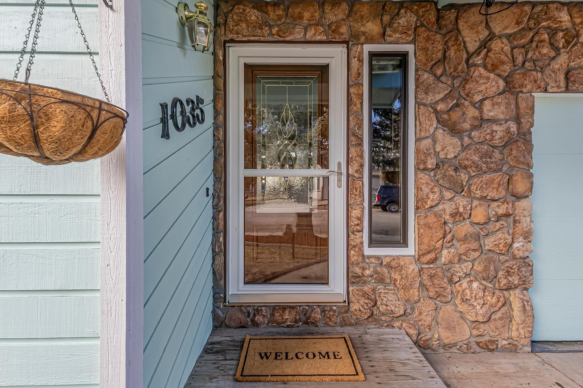 1035 Wheel Circle Property Photo 10