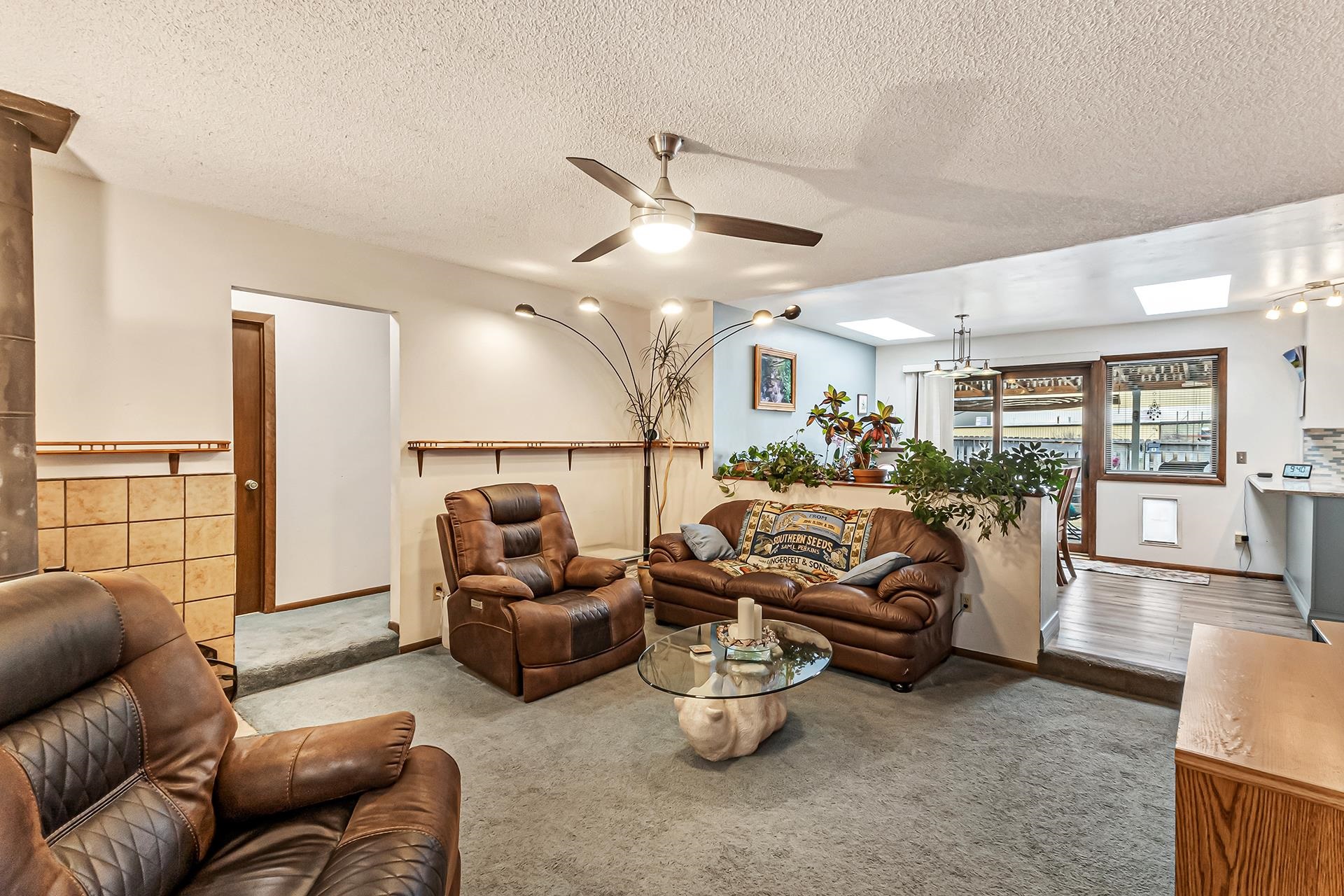 1035 Wheel Circle Property Photo 12