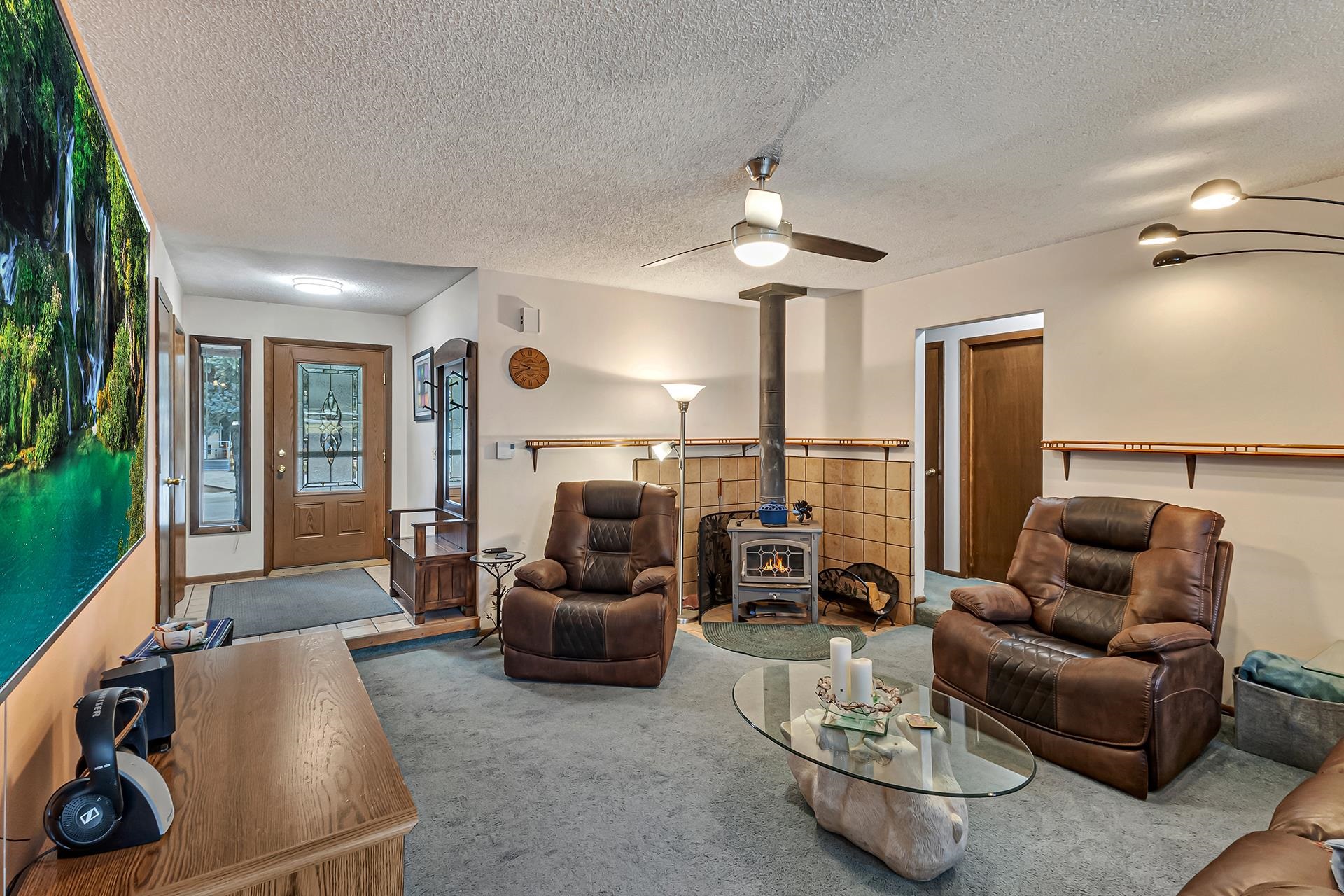 1035 Wheel Circle Property Photo 14