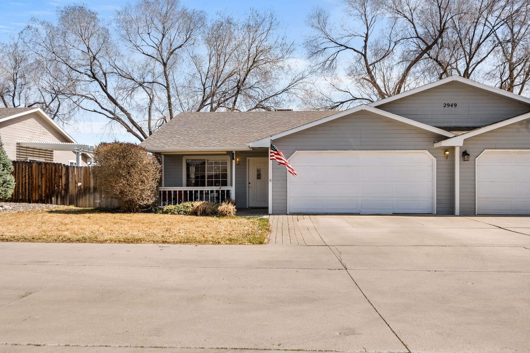 2949 Bunting Avenue Property Photo