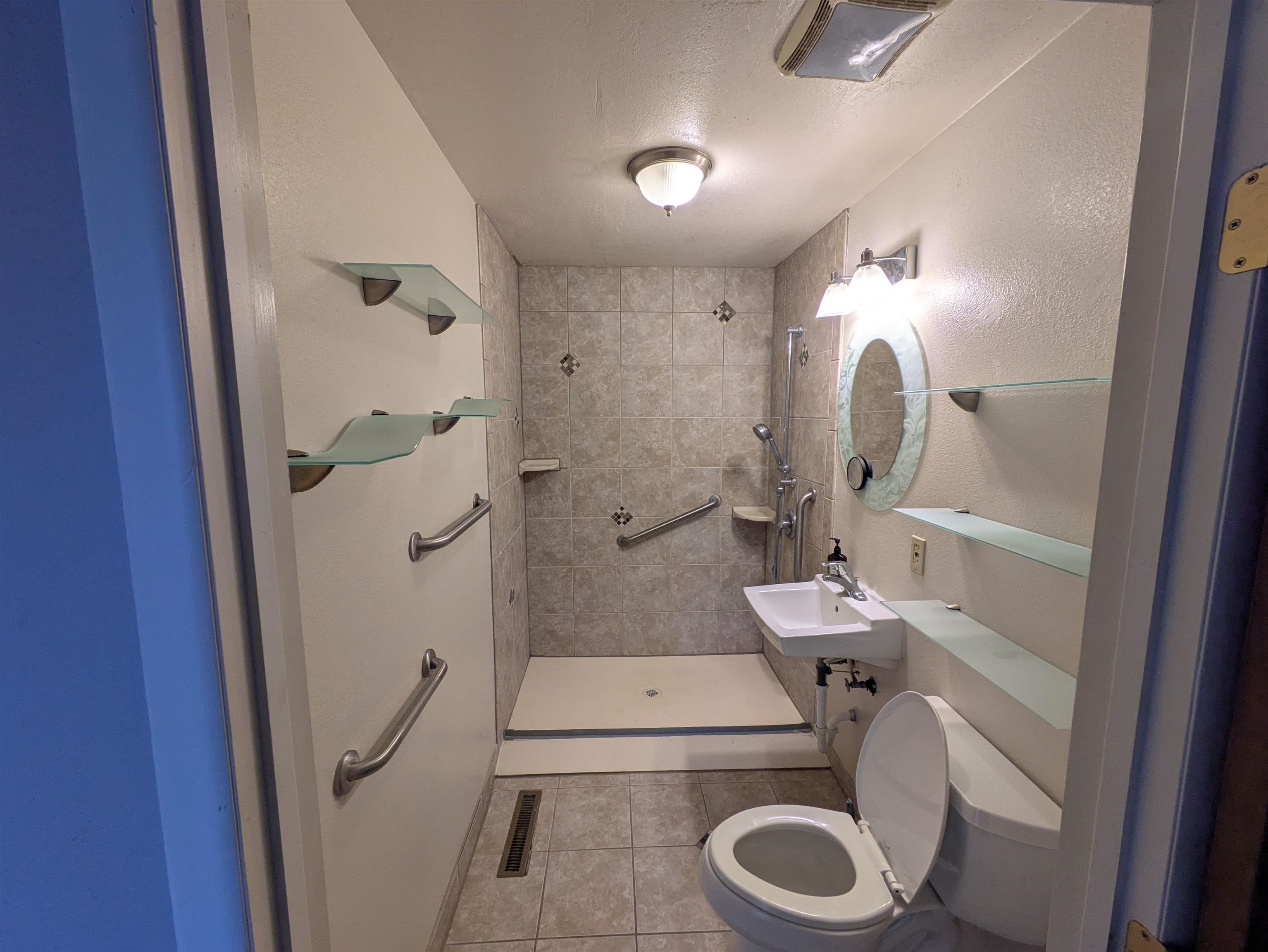 1320 Cedar Avenue Property Photo 16
