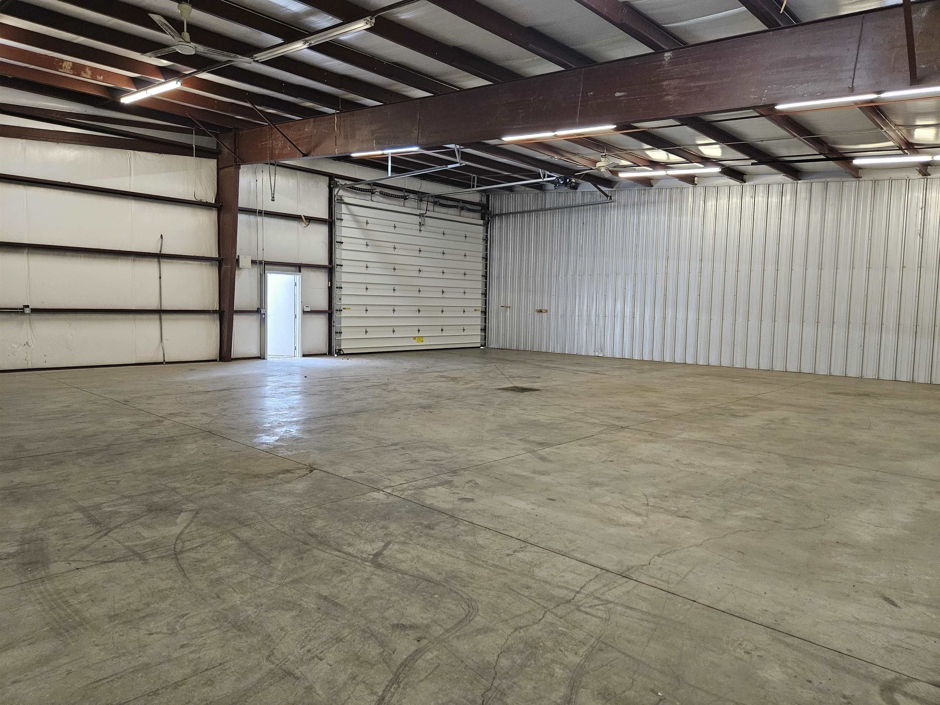 708 23 1/10 Road Property Photo 4