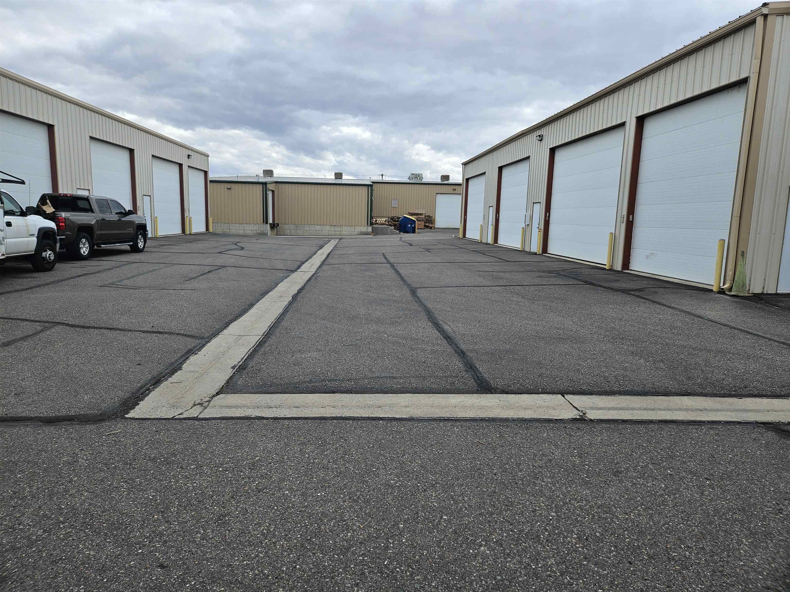 708 23 1/10 Road Property Photo 10