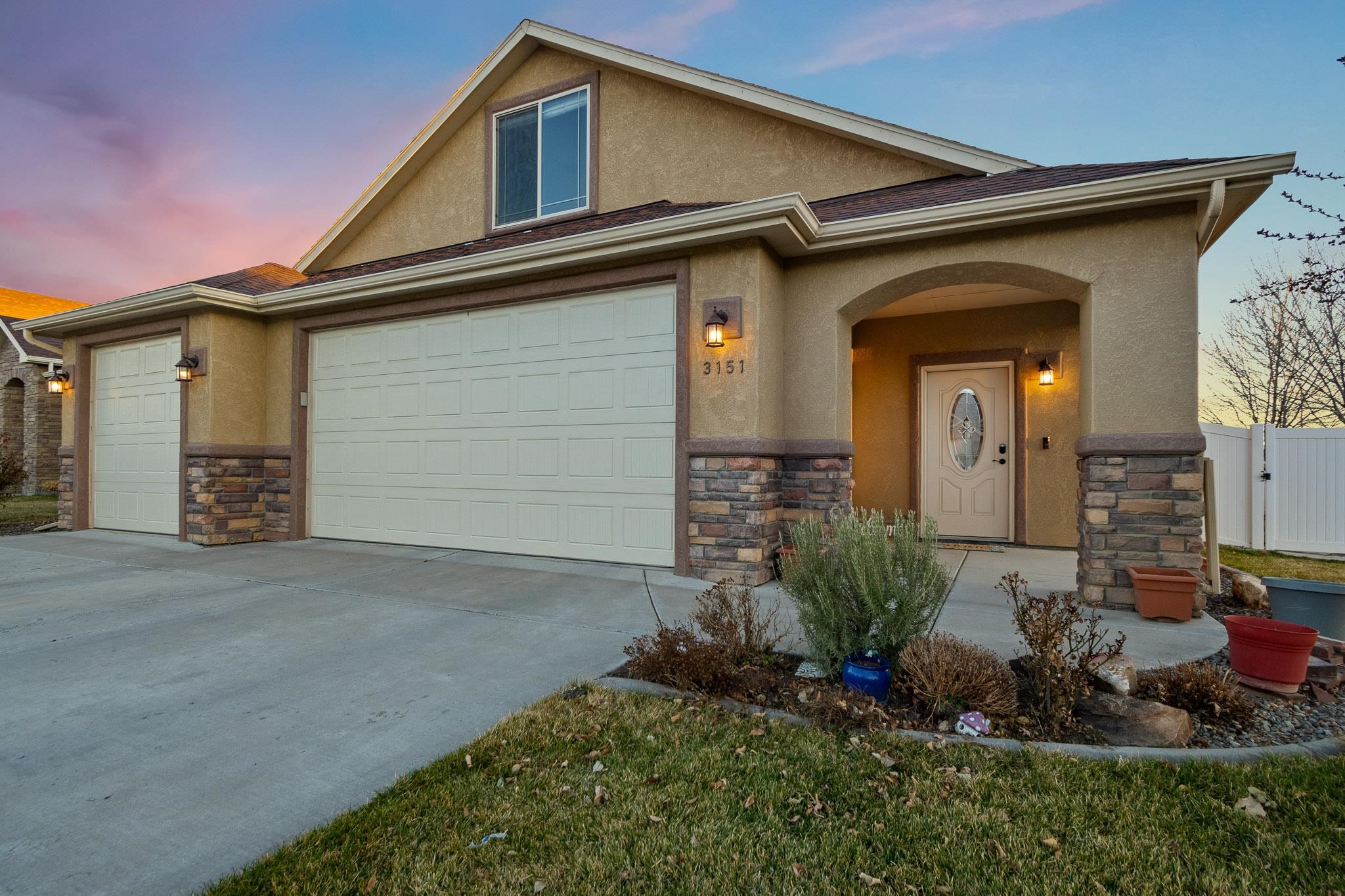 3151 Gemini Peak Lane Property Photo