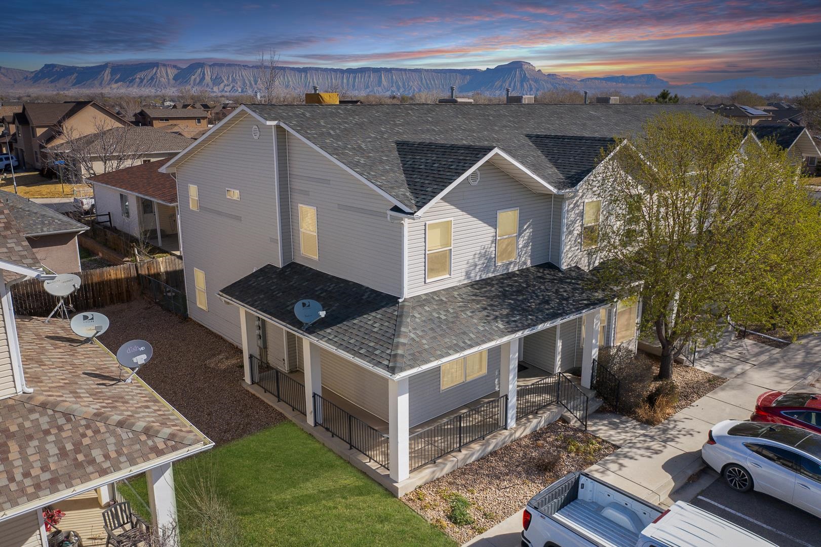 2946 D Road Property Photo