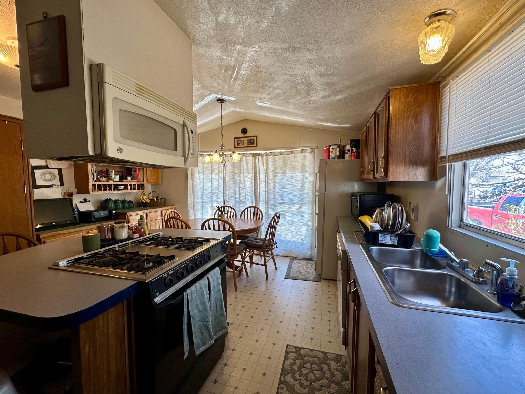 424 32 Road Property Photo 7