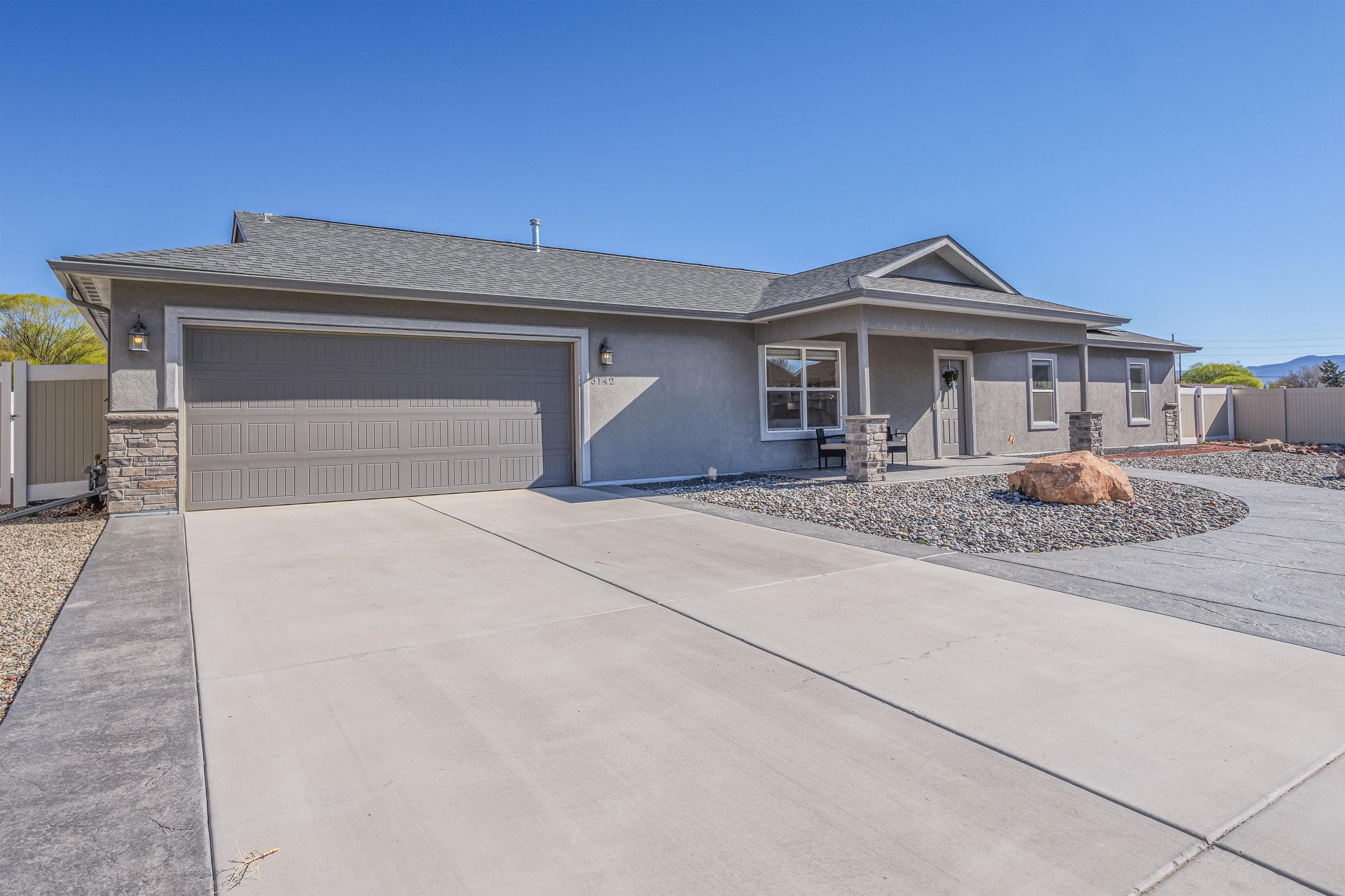 3142 Grama Avenue Property Photo 1
