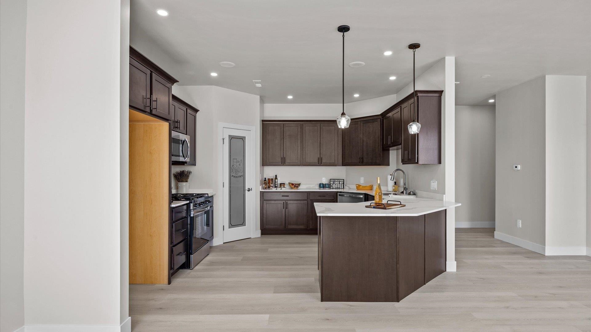 434 Clear Creek Drive Property Photo 10