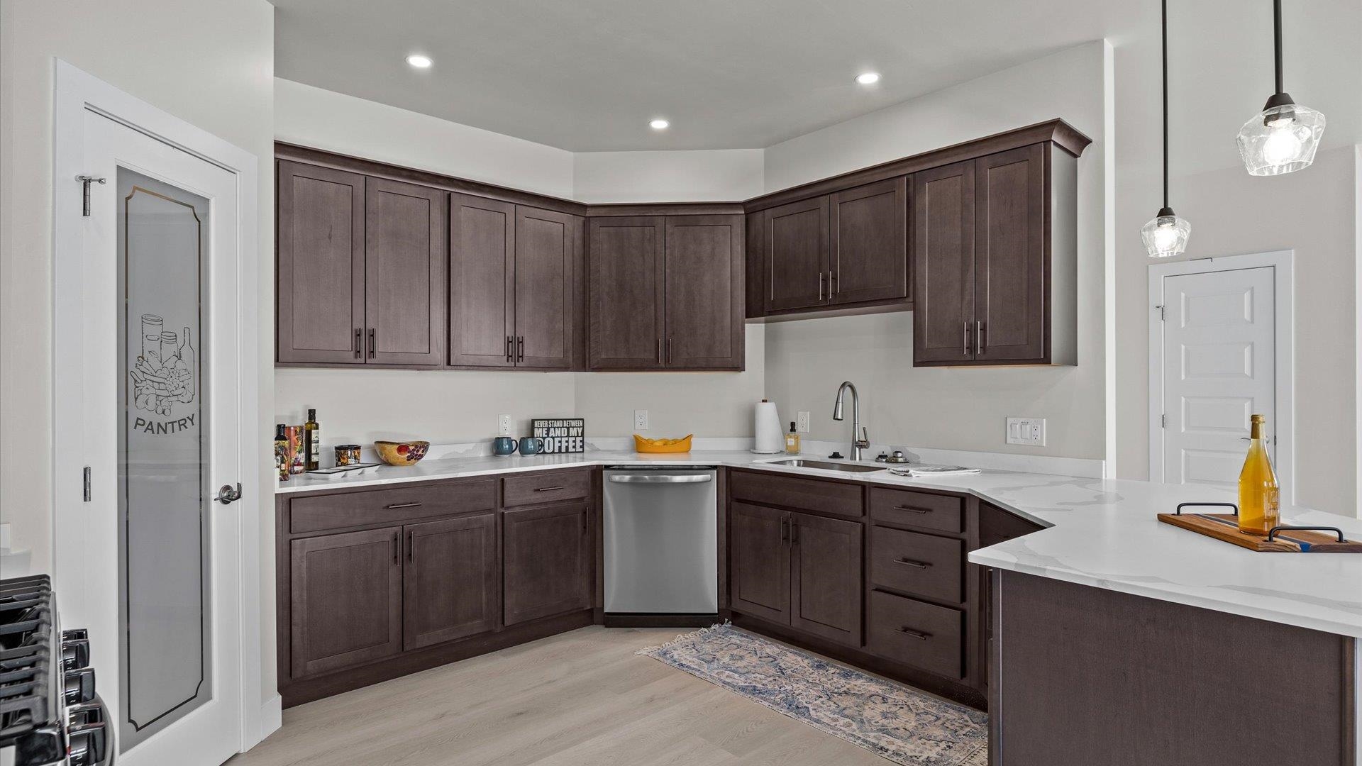 434 Clear Creek Drive Property Photo 11