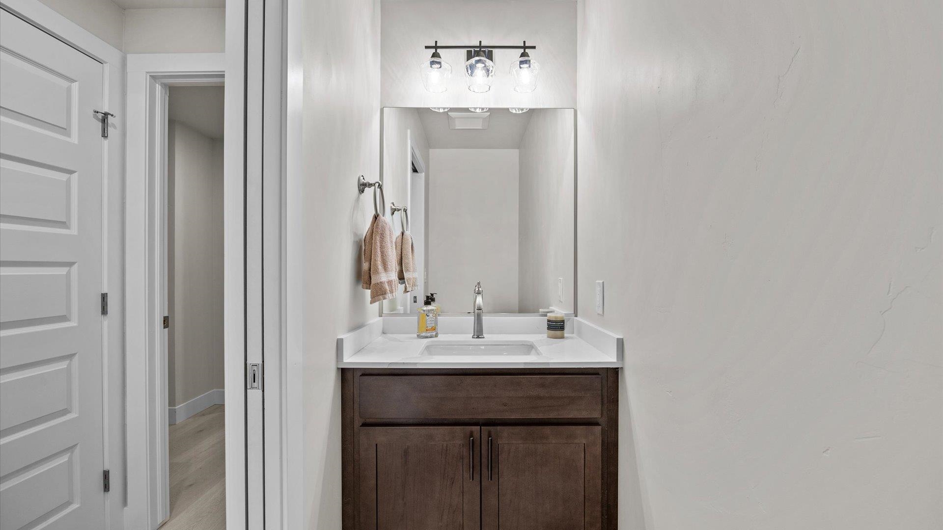 434 Clear Creek Drive Property Photo 23