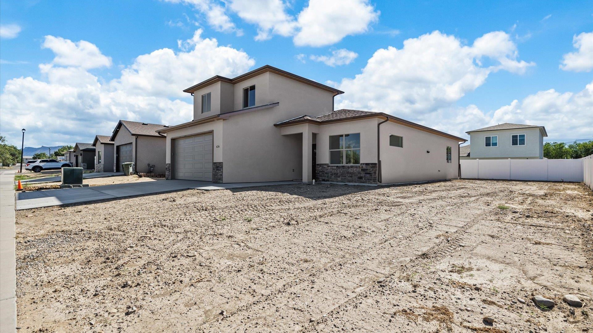 434 Clear Creek Drive Property Photo 28