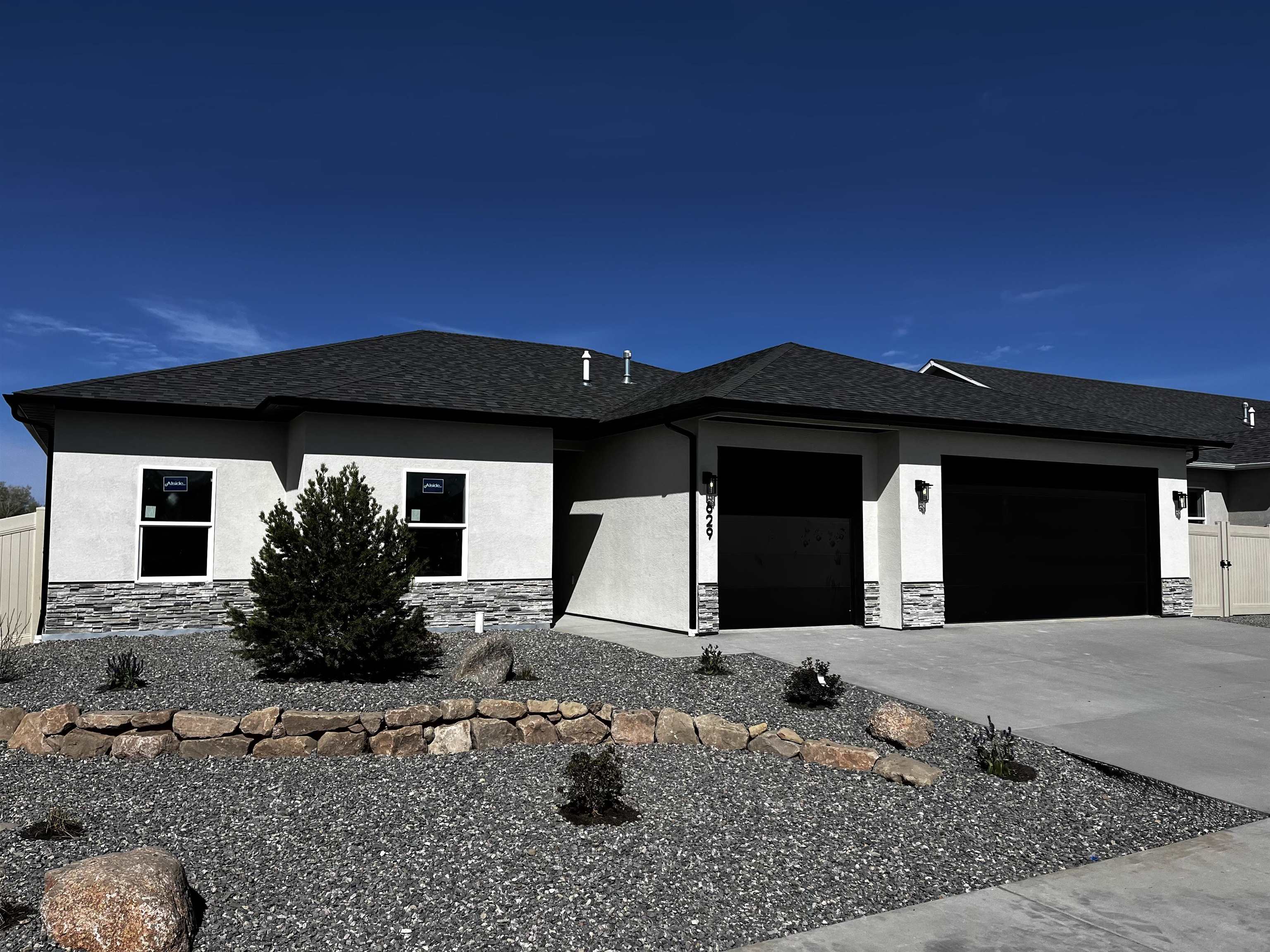 629 Anvil Way Property Photo