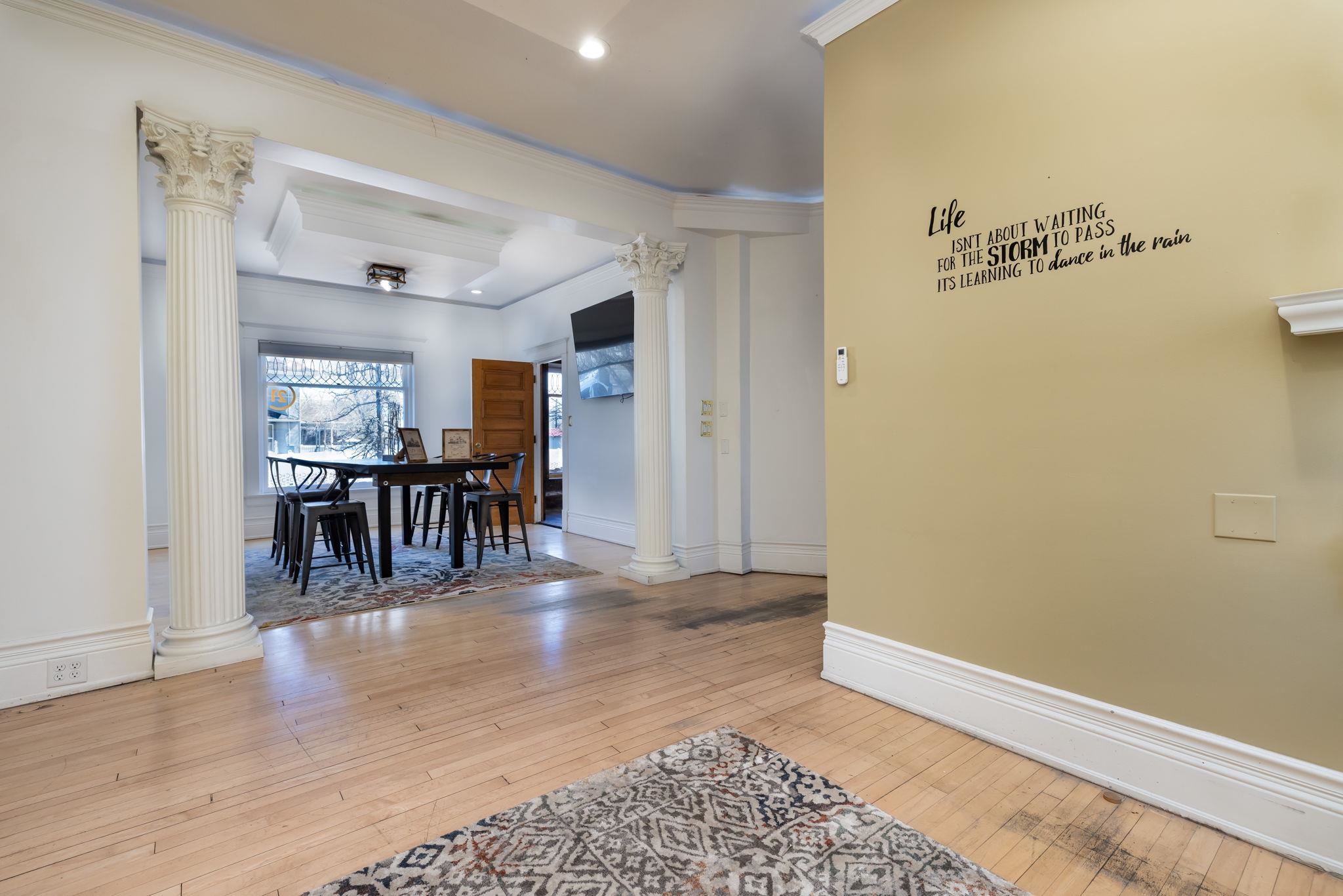 861 Grand Avenue Property Photo 8