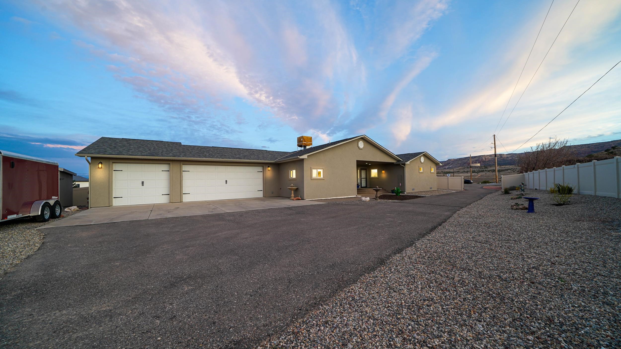208 Easter Hill Drive Property Photo 4
