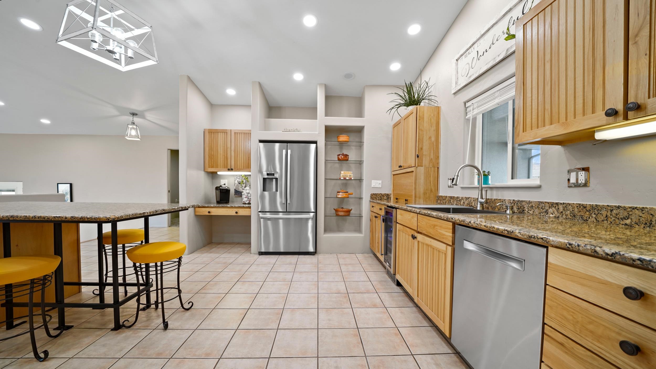208 Easter Hill Drive Property Photo 12