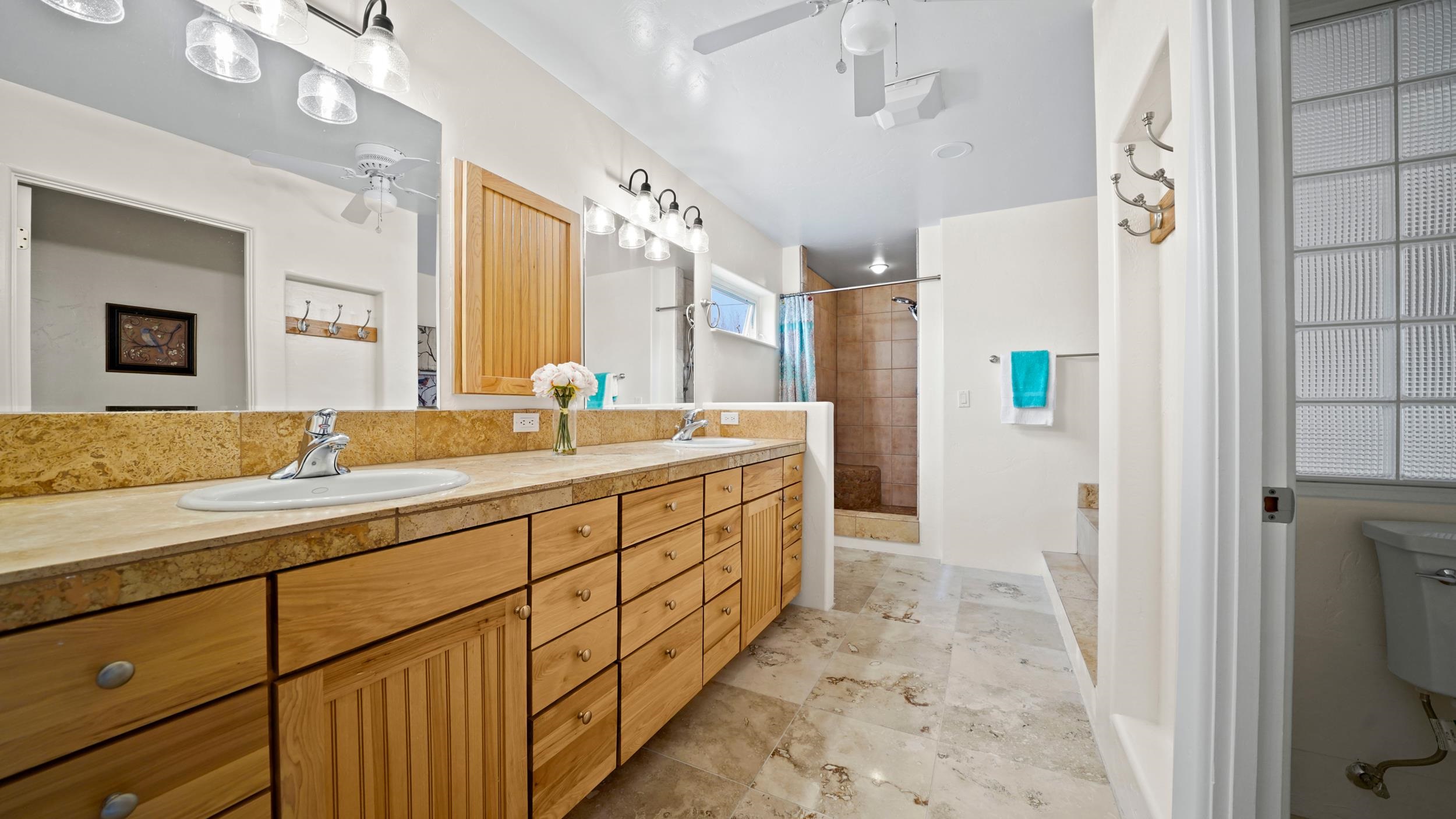 208 Easter Hill Drive Property Photo 20