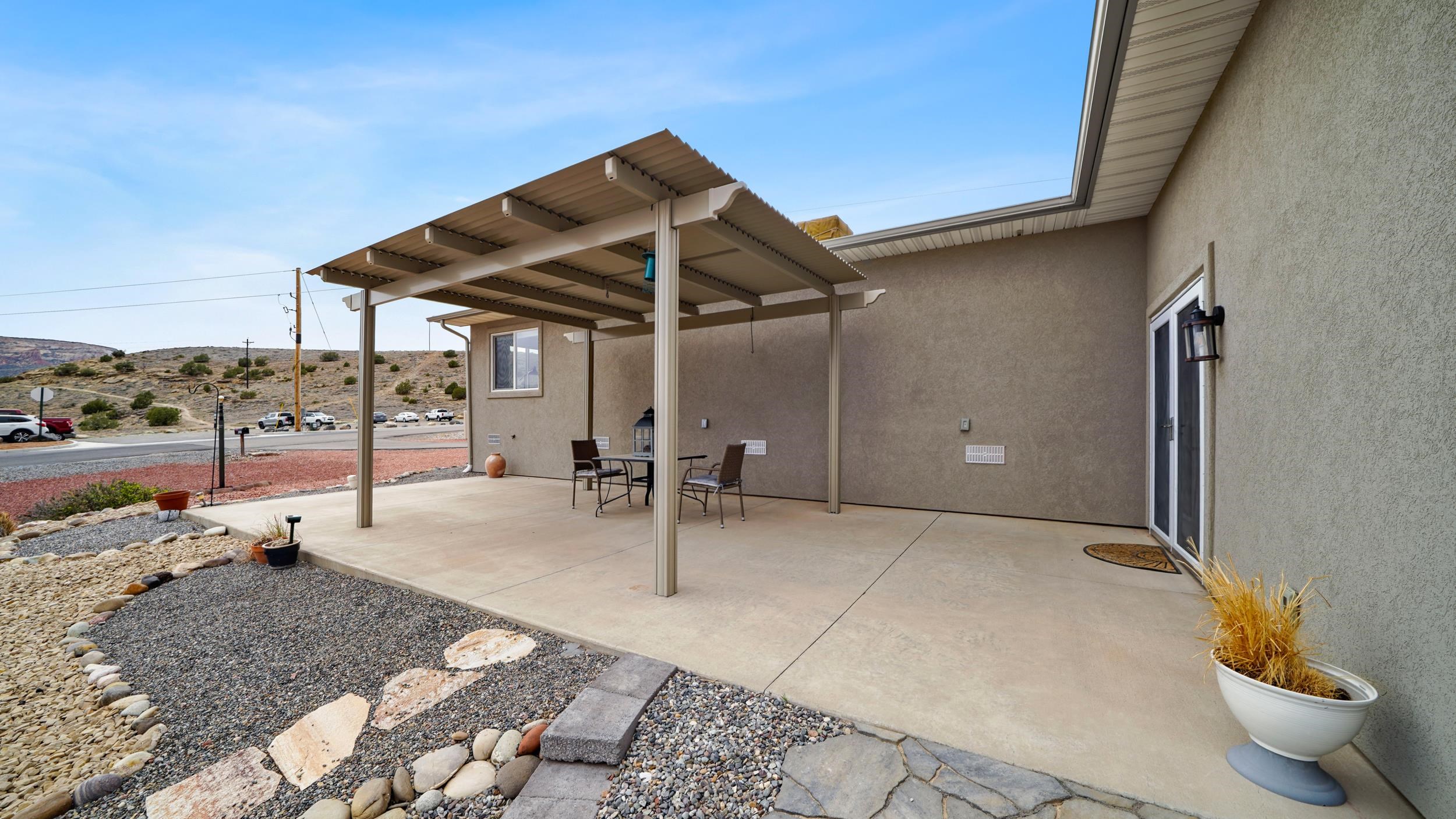 208 Easter Hill Drive Property Photo 28
