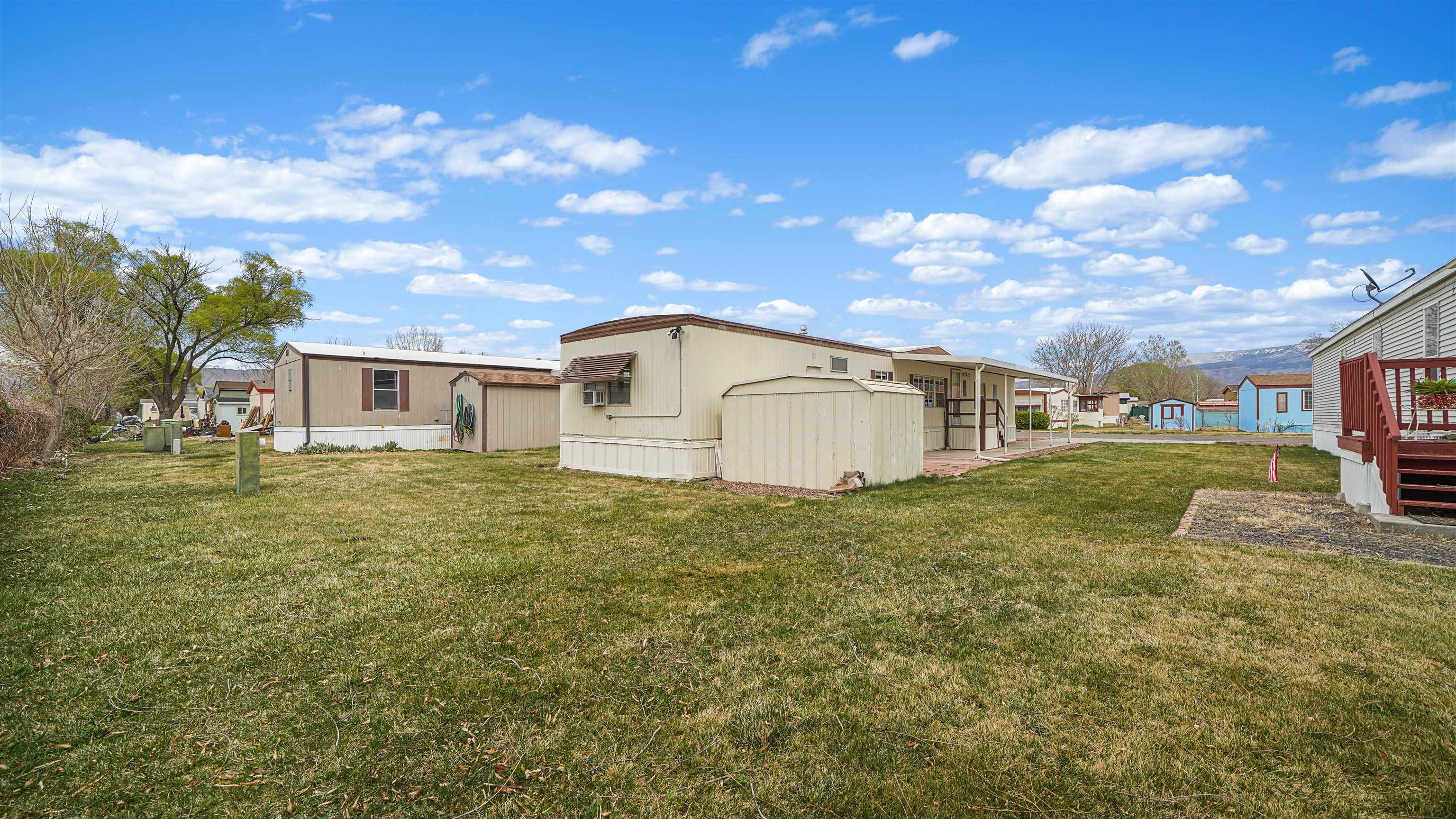 3251 E Road Property Photo 3