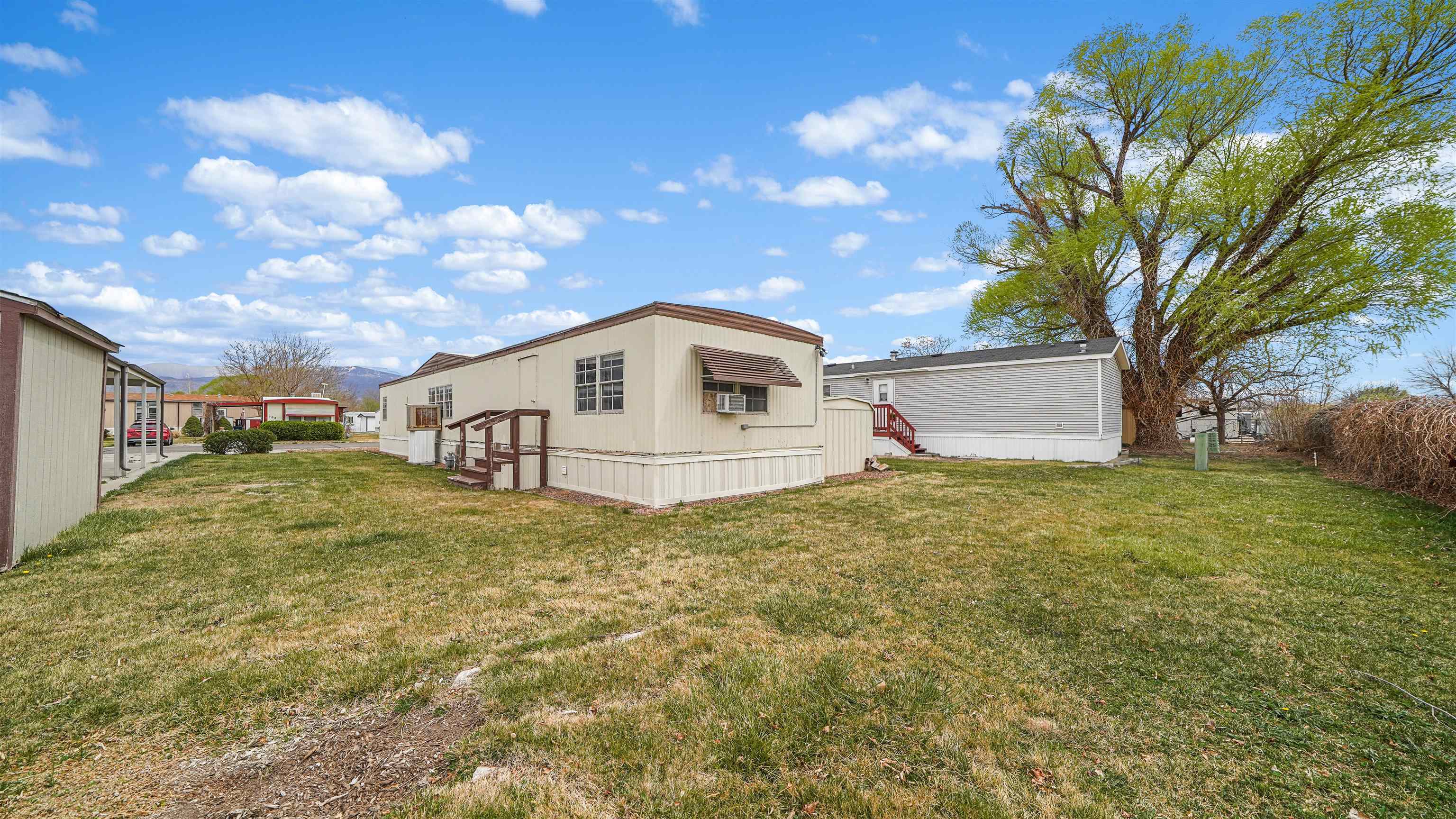 3251 E Road Property Photo 8