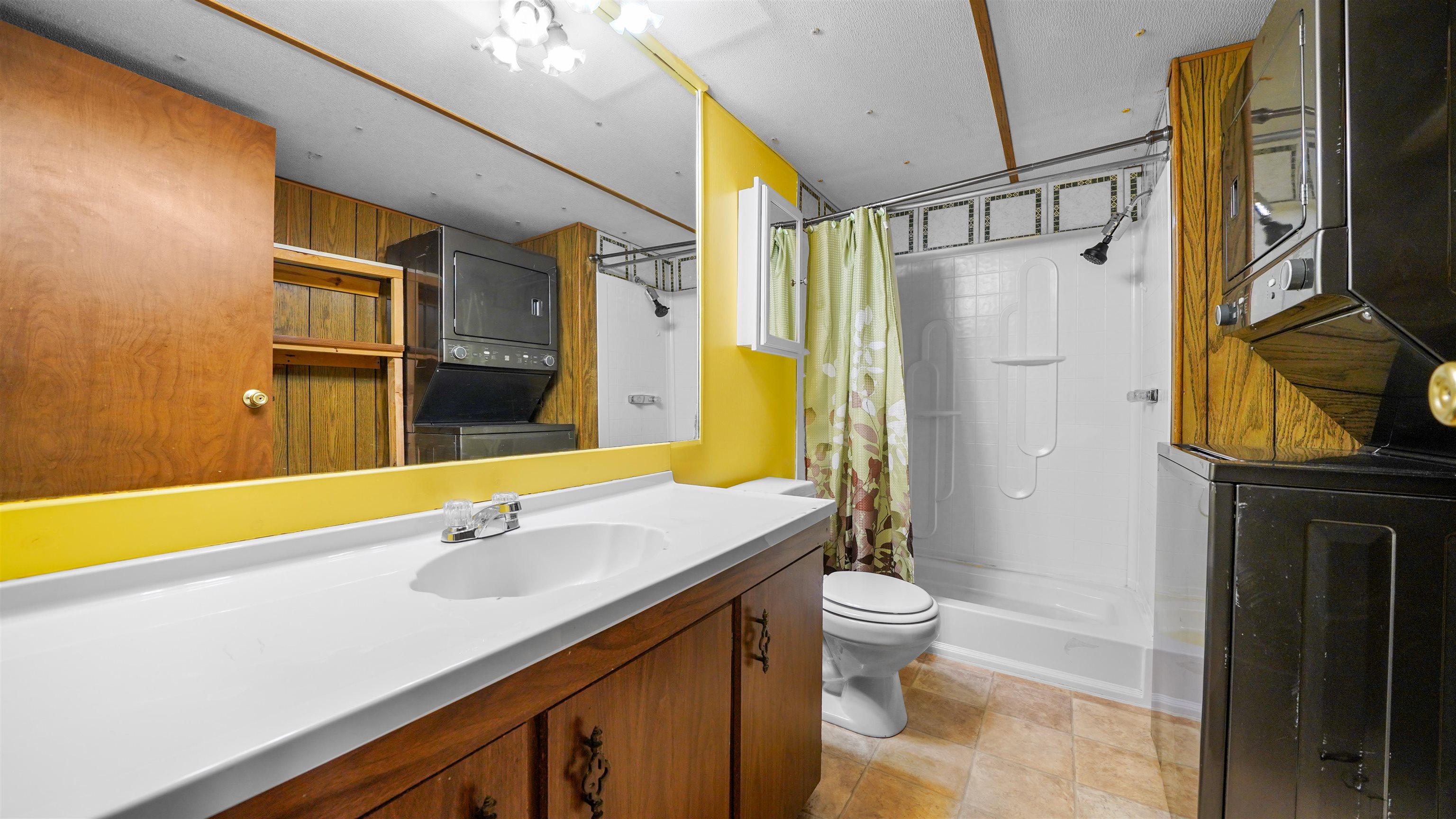 3251 E Road Property Photo 18