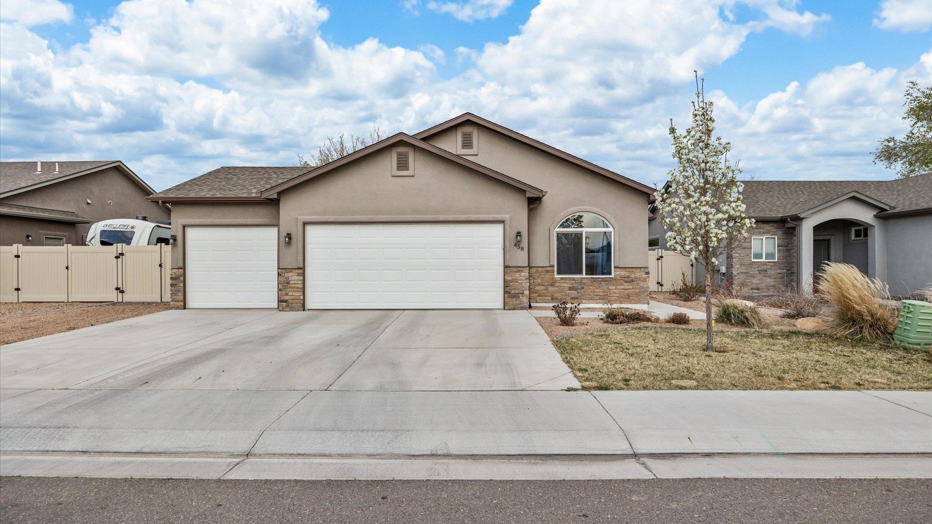 458 Fox Meadows Court Property Photo 1