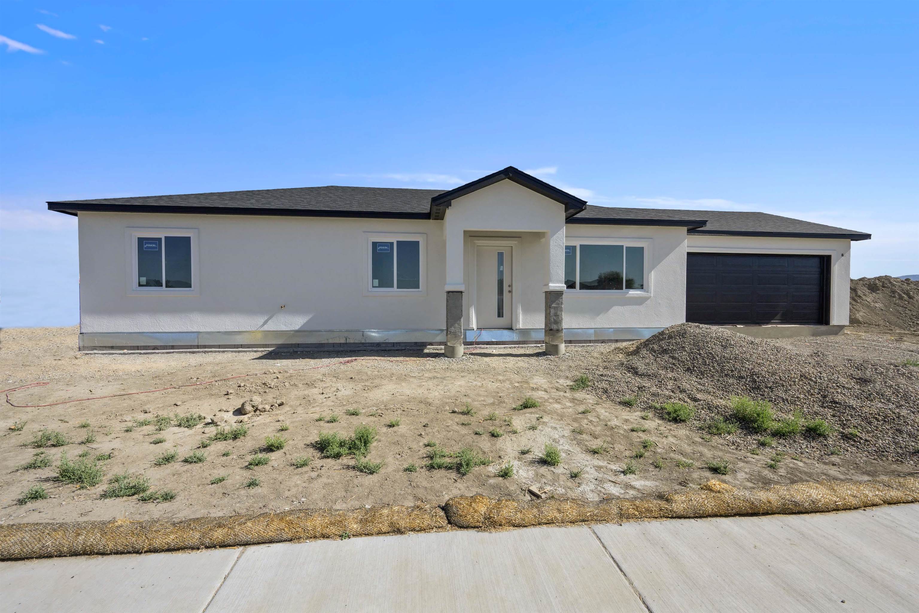 418 Steven Creek Street Property Photo 1