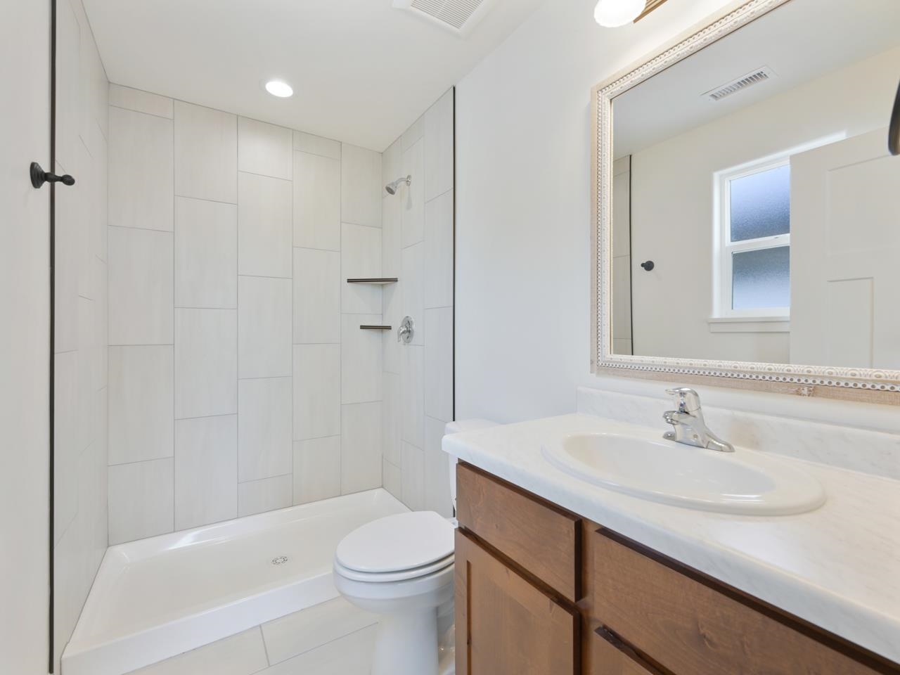 418 Steven Creek Street Property Photo 11