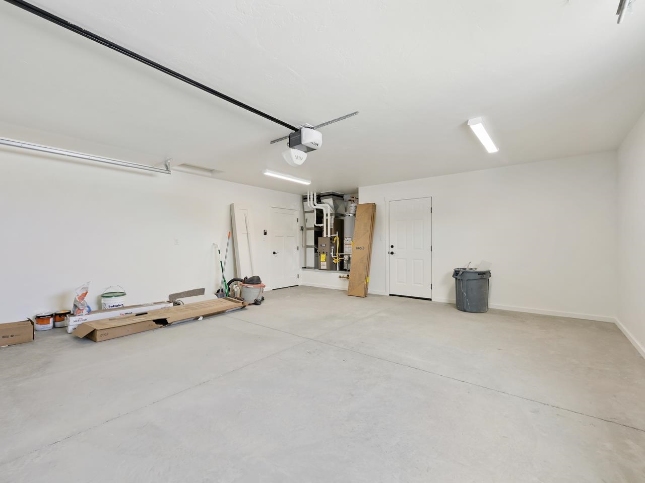 418 Steven Creek Street Property Photo 17