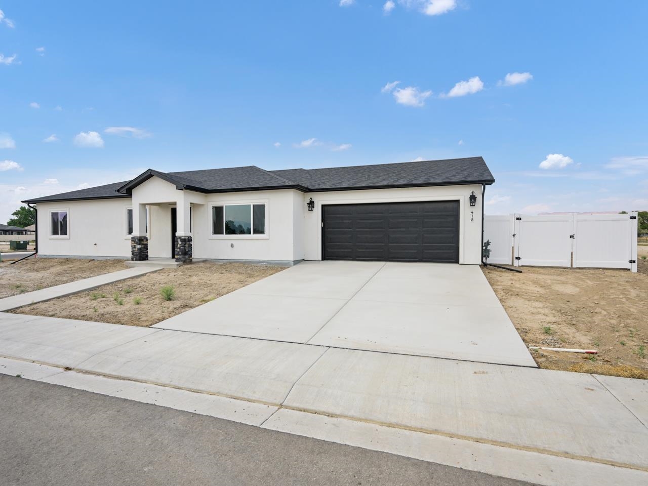 418 Steven Creek Street Property Photo 24