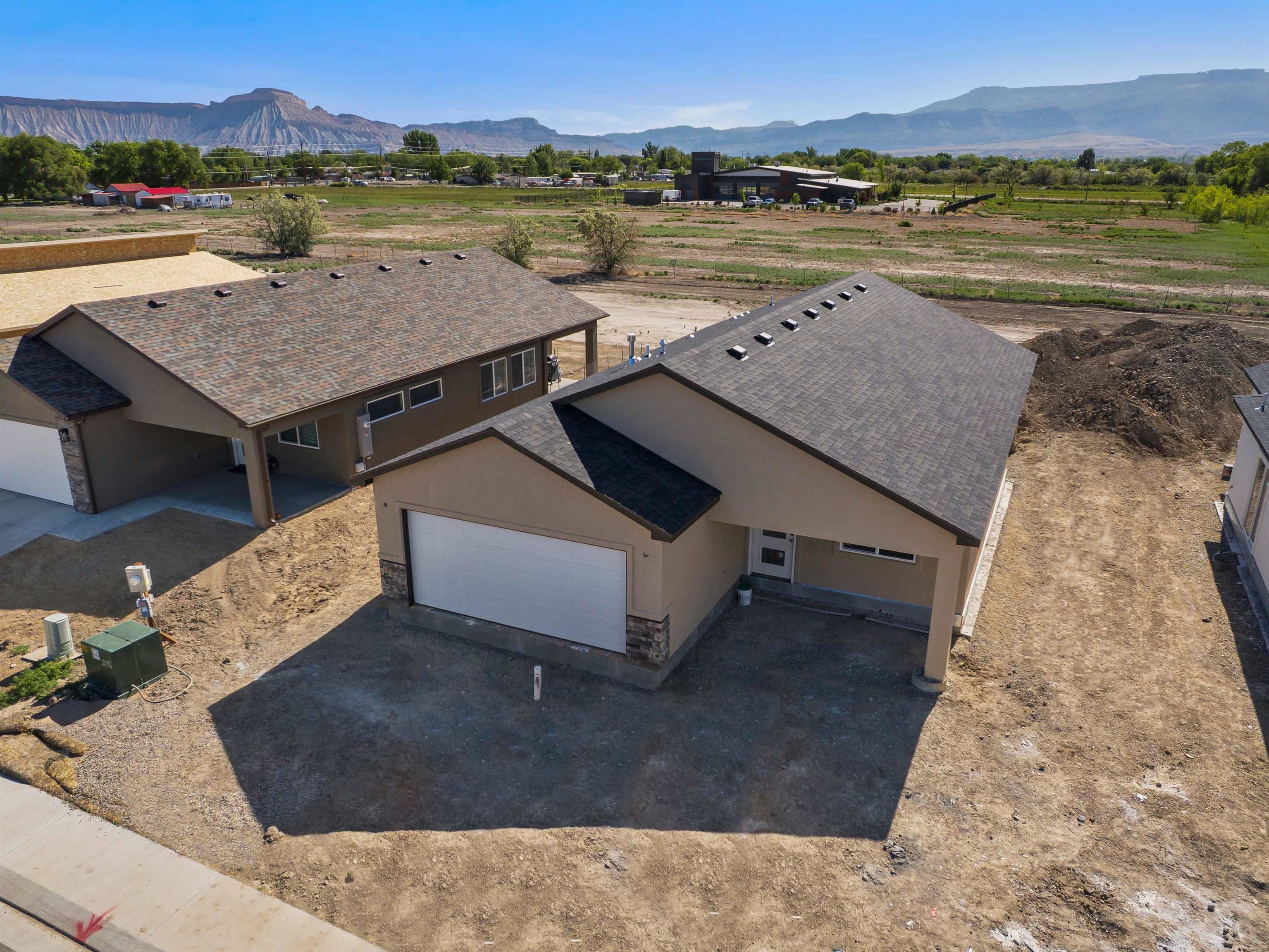 420 Steven Creek Street Property Photo 1