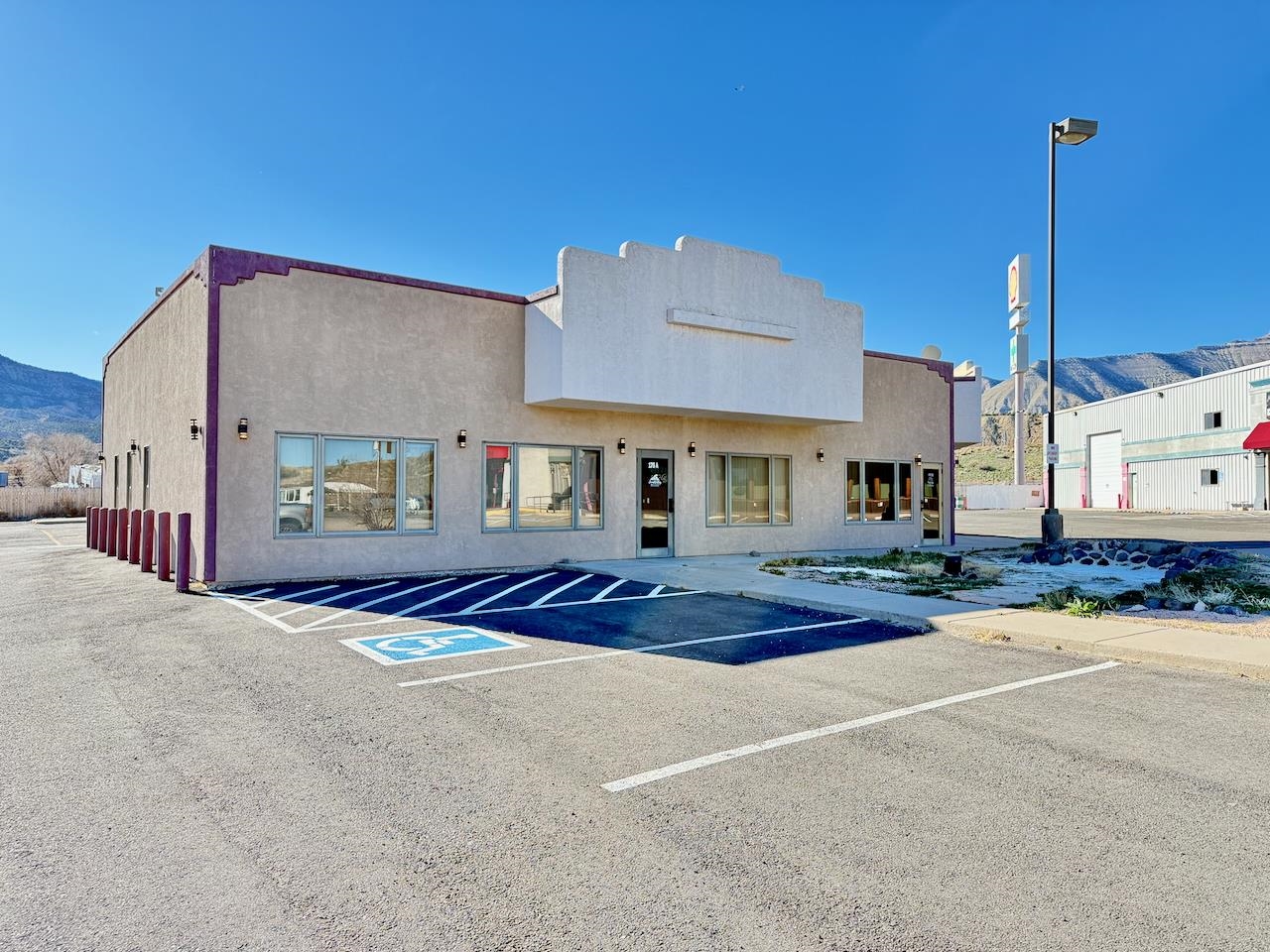 175 S Columbine Court Property Photo