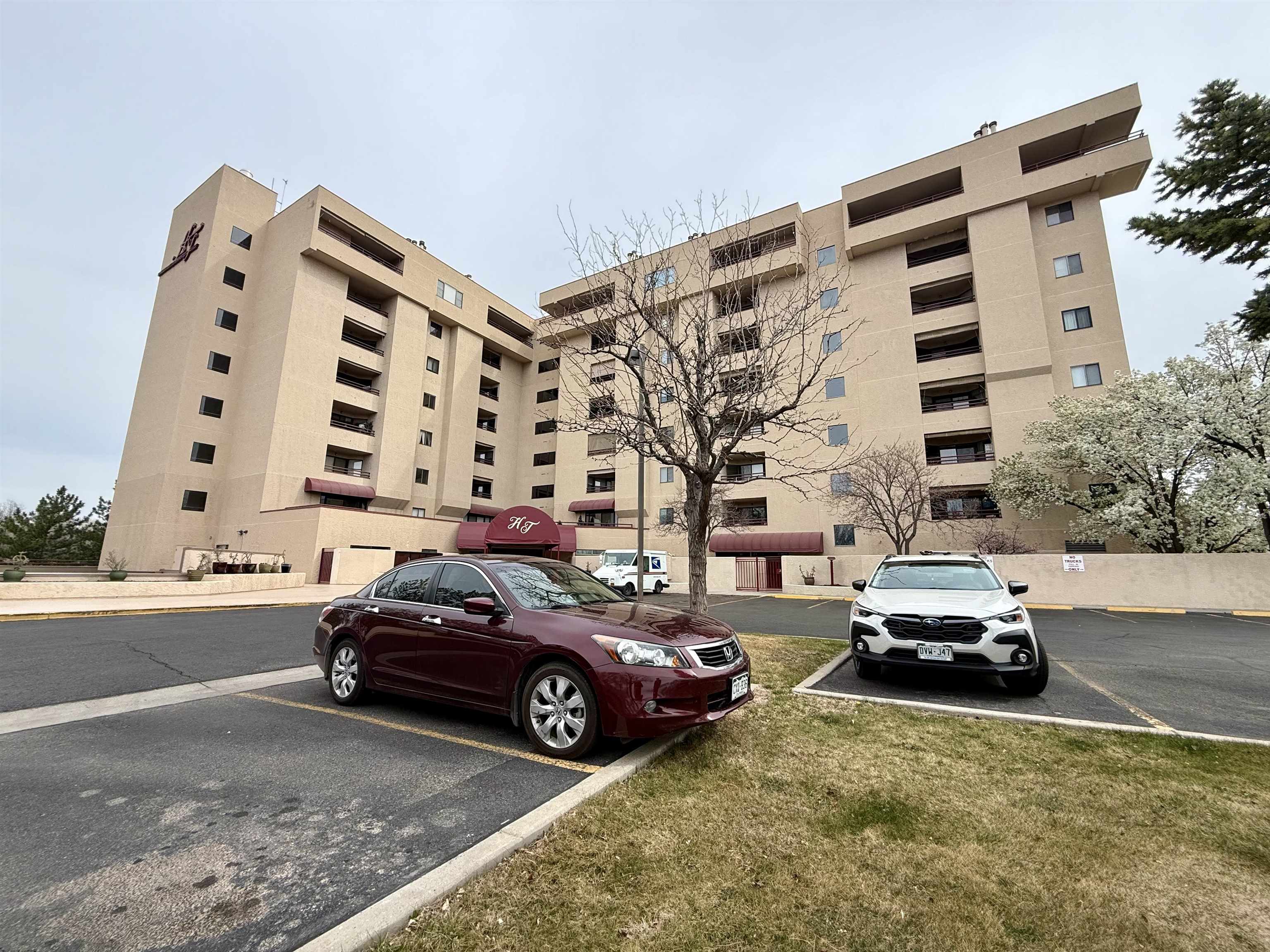 Horizon Towers Real Estate Listings Main Image