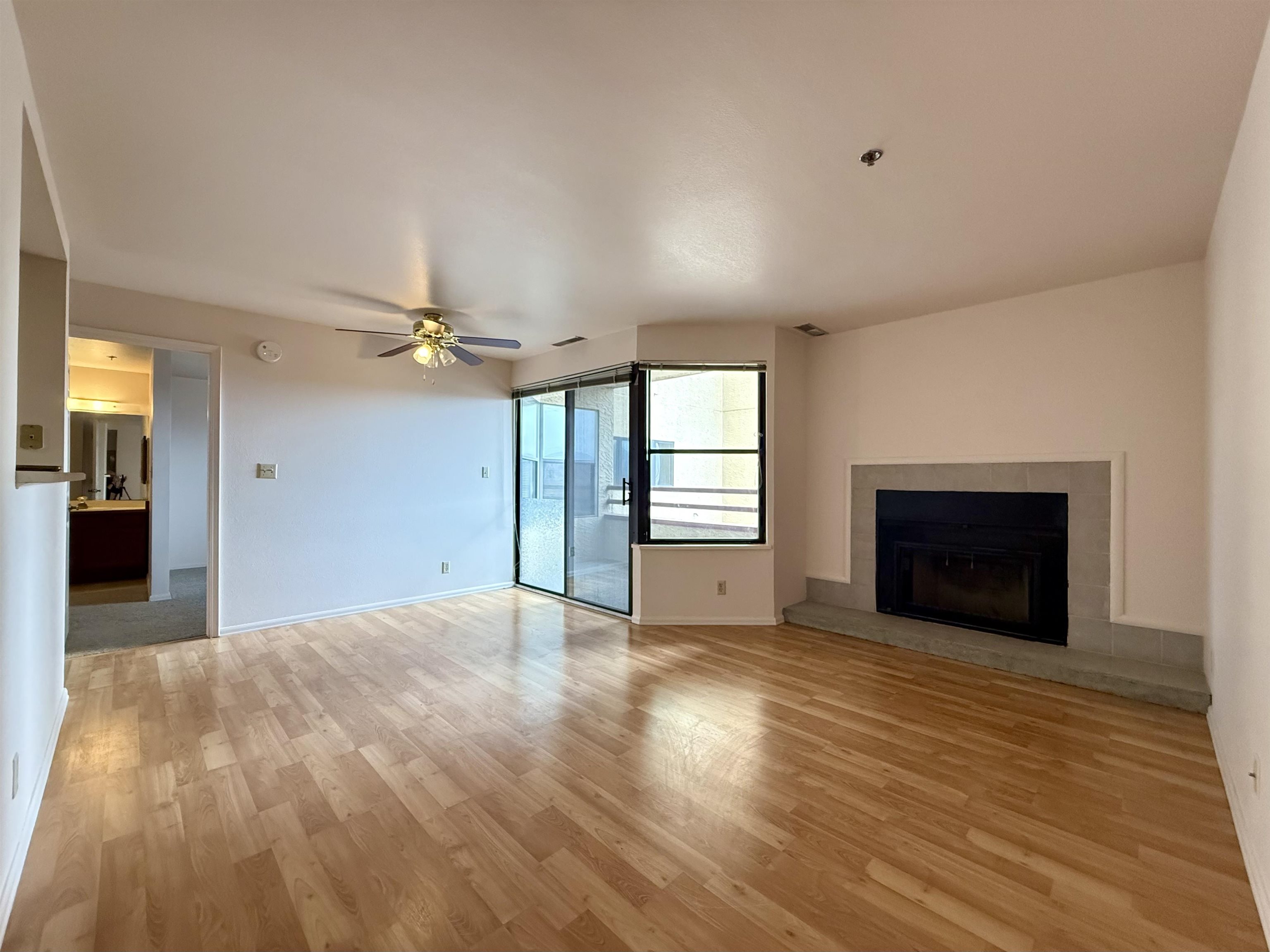 1111 Horizon Drive Property Photo 6