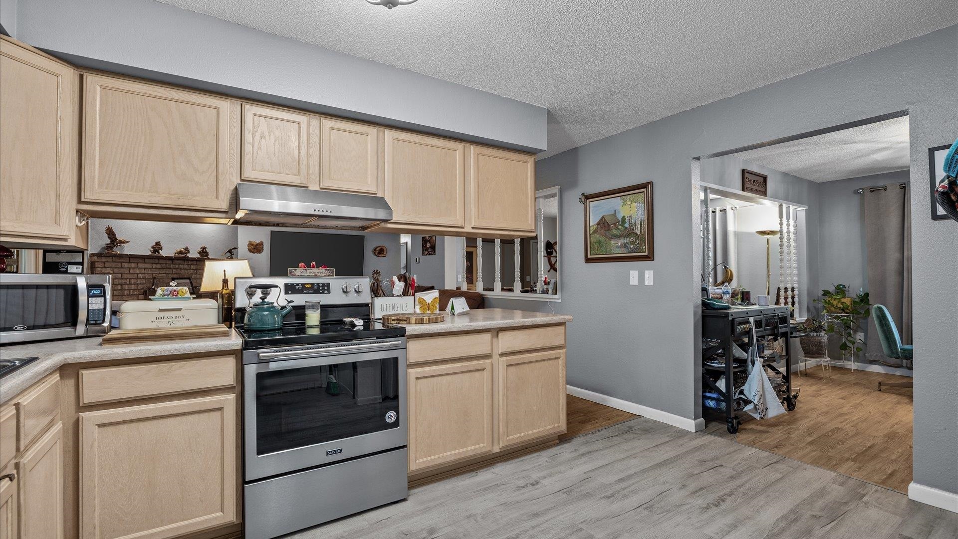 2683 Paradise Way Property Photo 6
