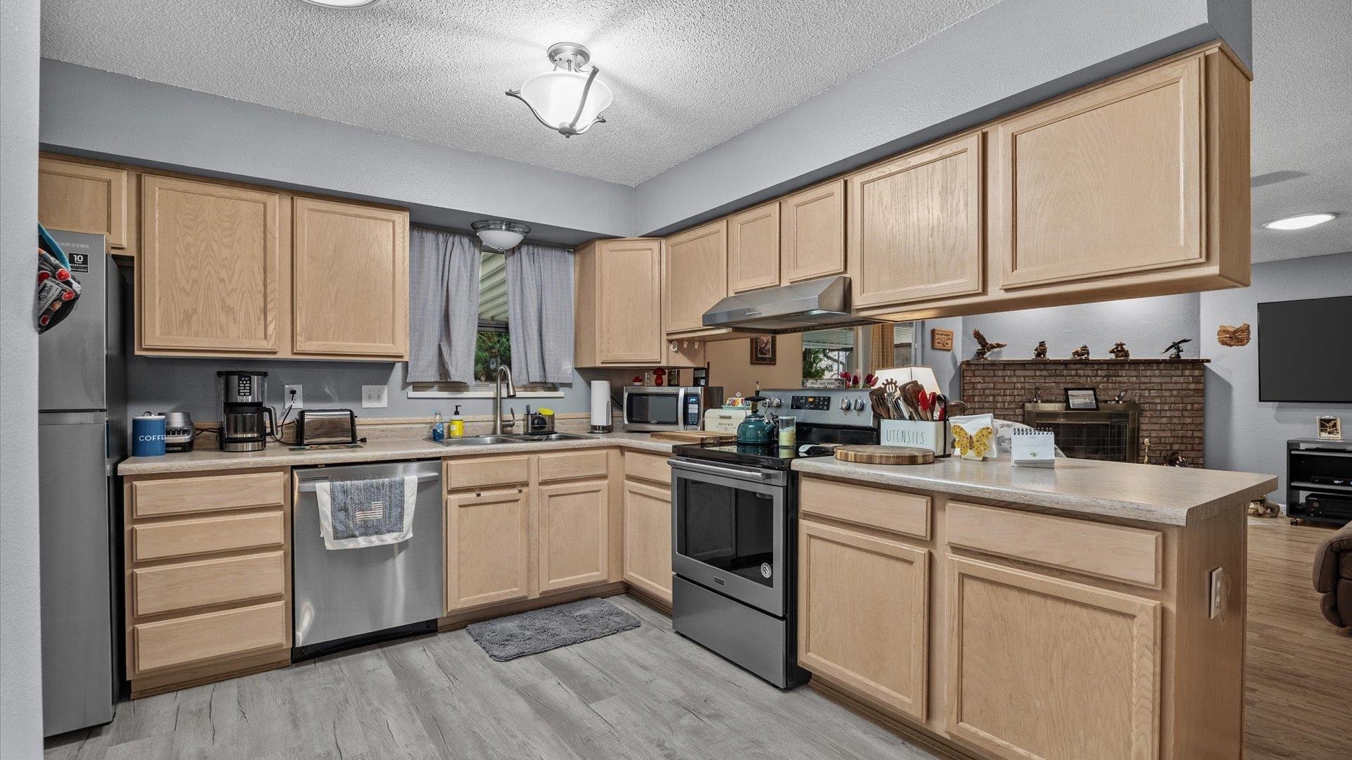 2683 Paradise Way Property Photo 7