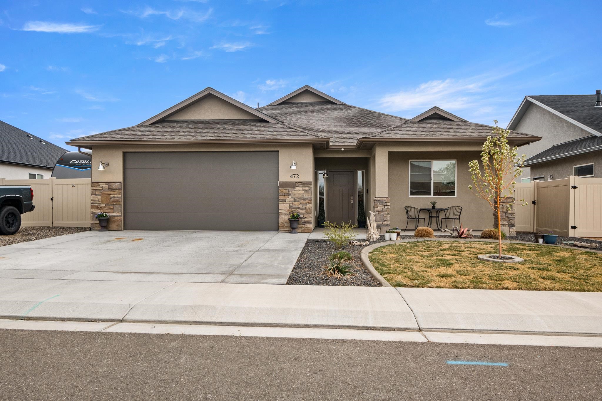 472 Fox Meadows Court Property Photo 1