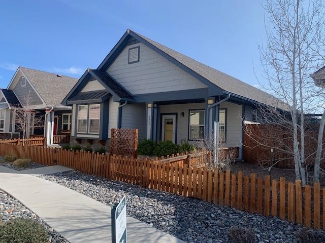 696 Creek Lane Property Photo