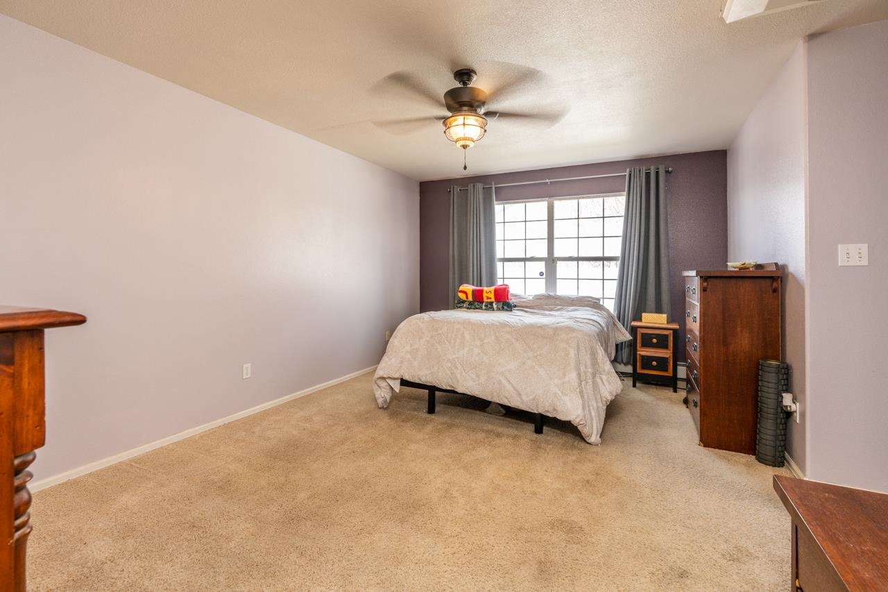 3152 Forrest Way Property Photo 9
