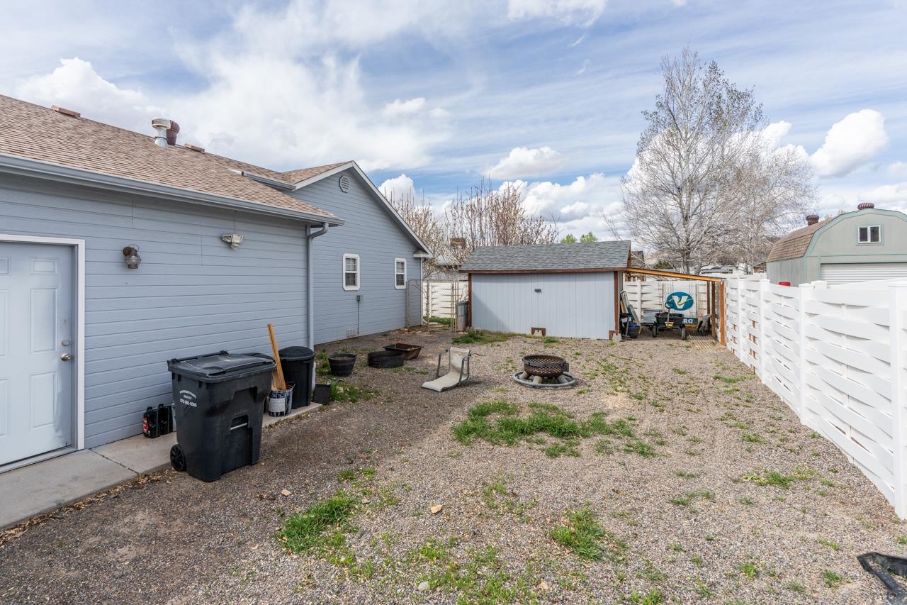 3152 Forrest Way Property Photo 30